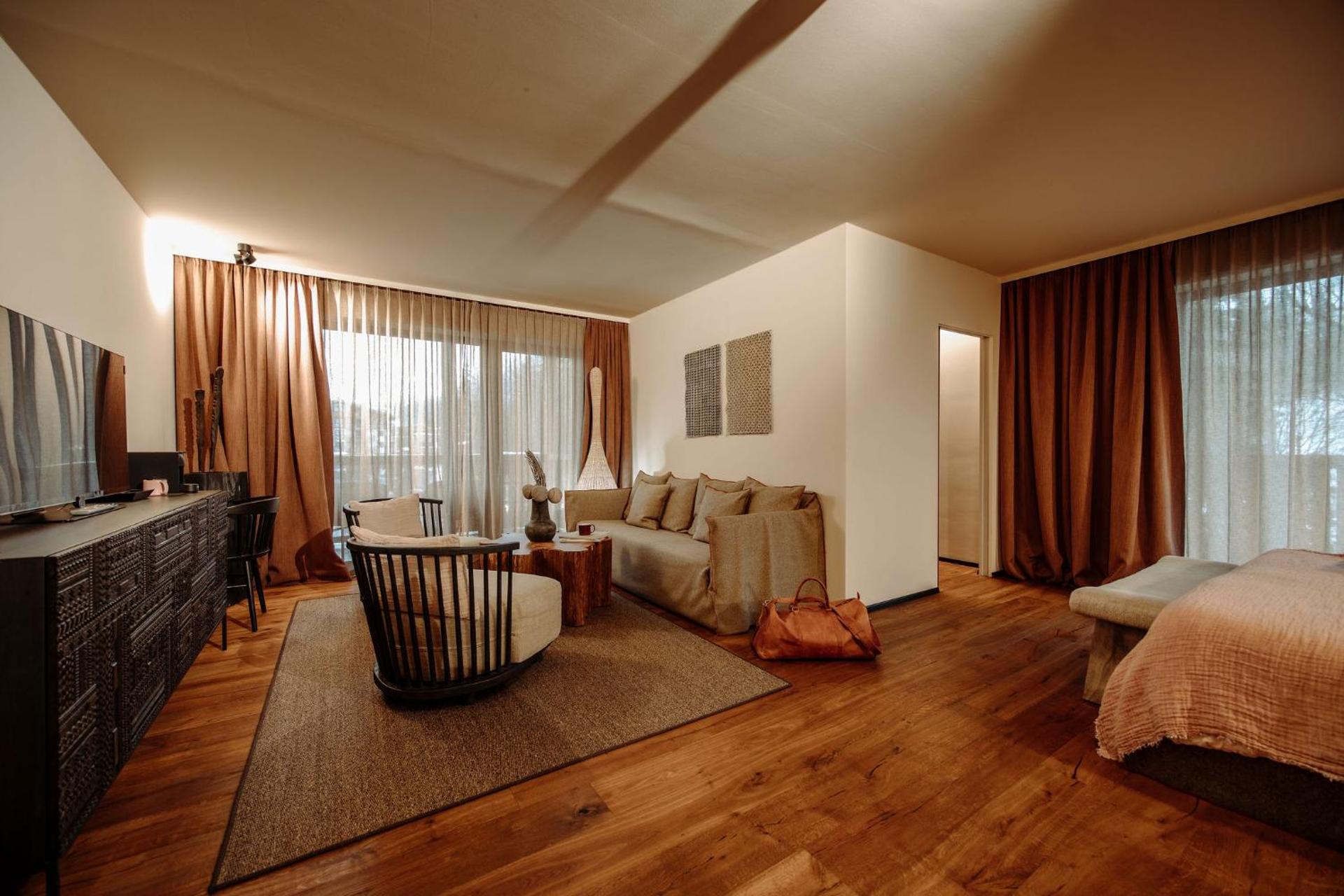 Photo of the whole room