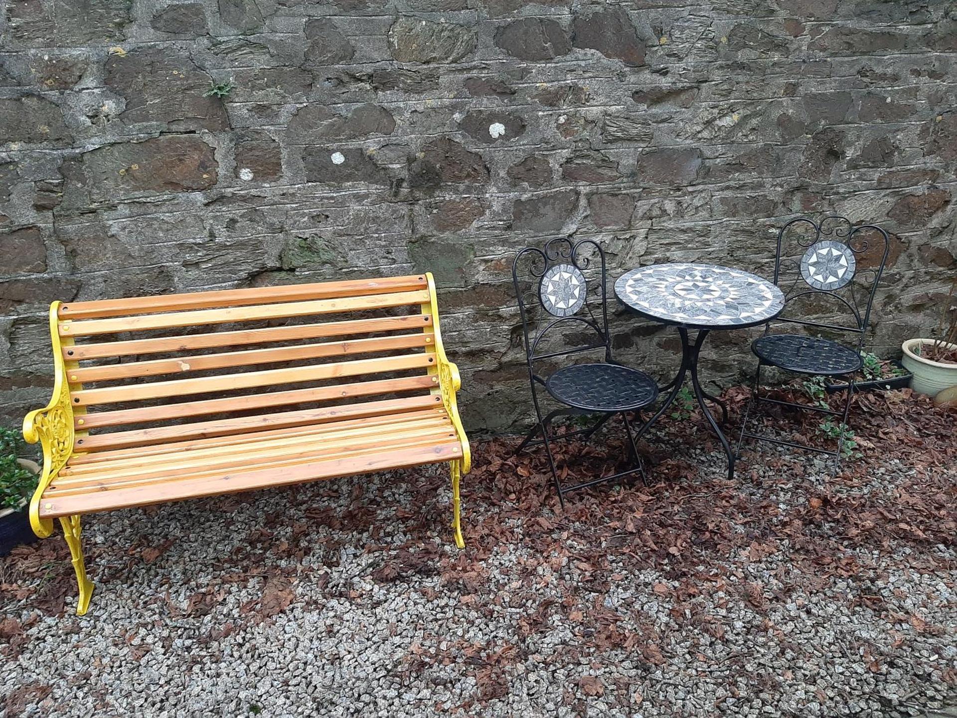 Cozy Courtyard Apt Explore & Relax Free Parking