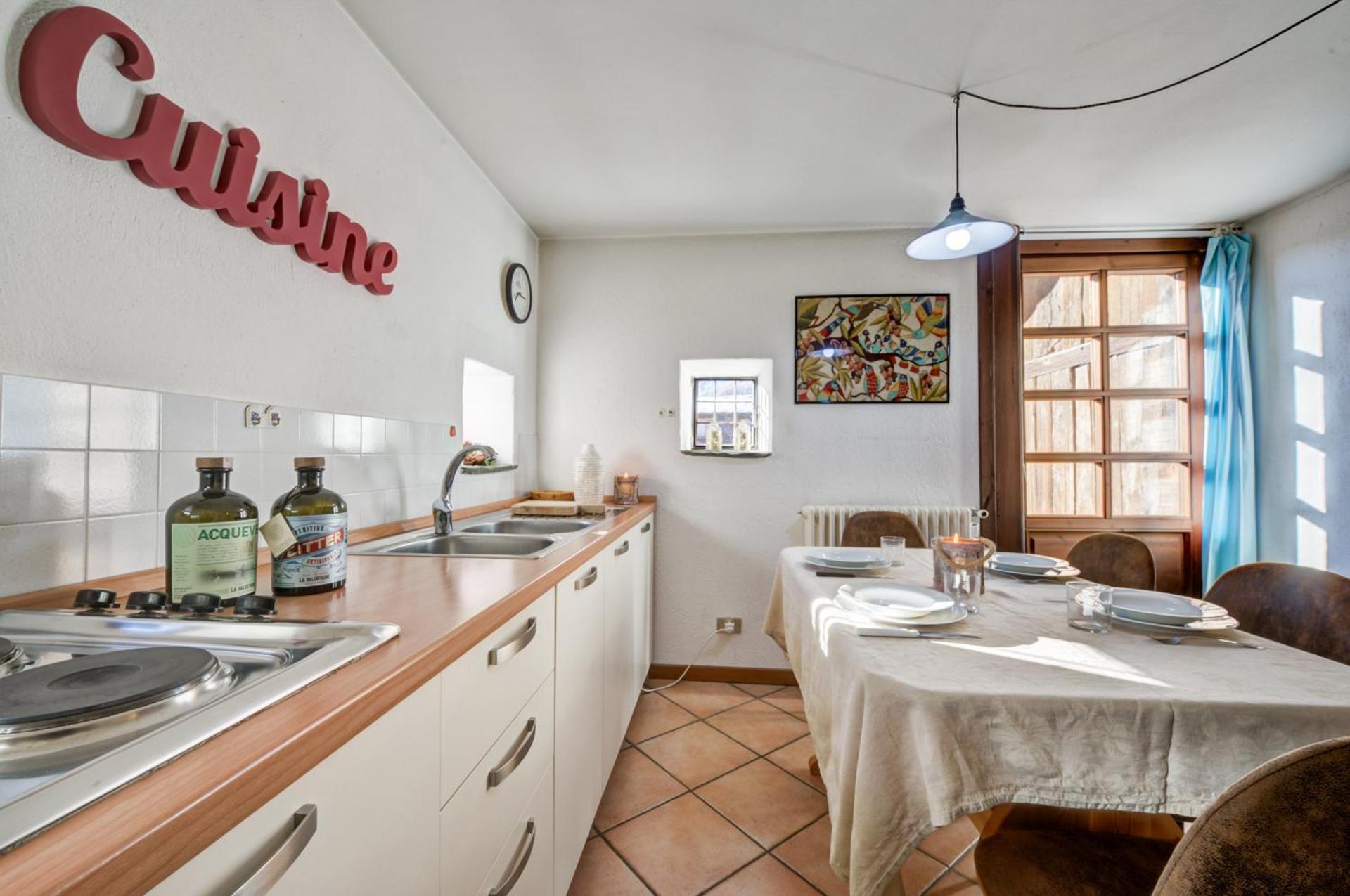 Kitchen or kitchenette