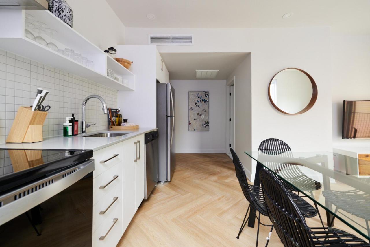 New and Cozy 3 bedroom in Le Plateau by Denstays