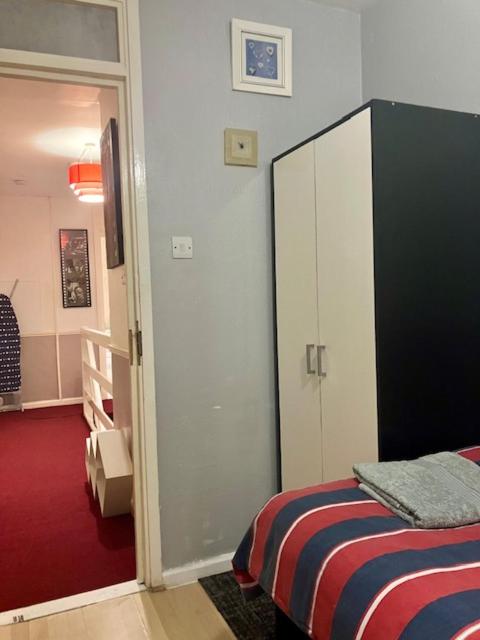 Private stay @ London-Stratford.