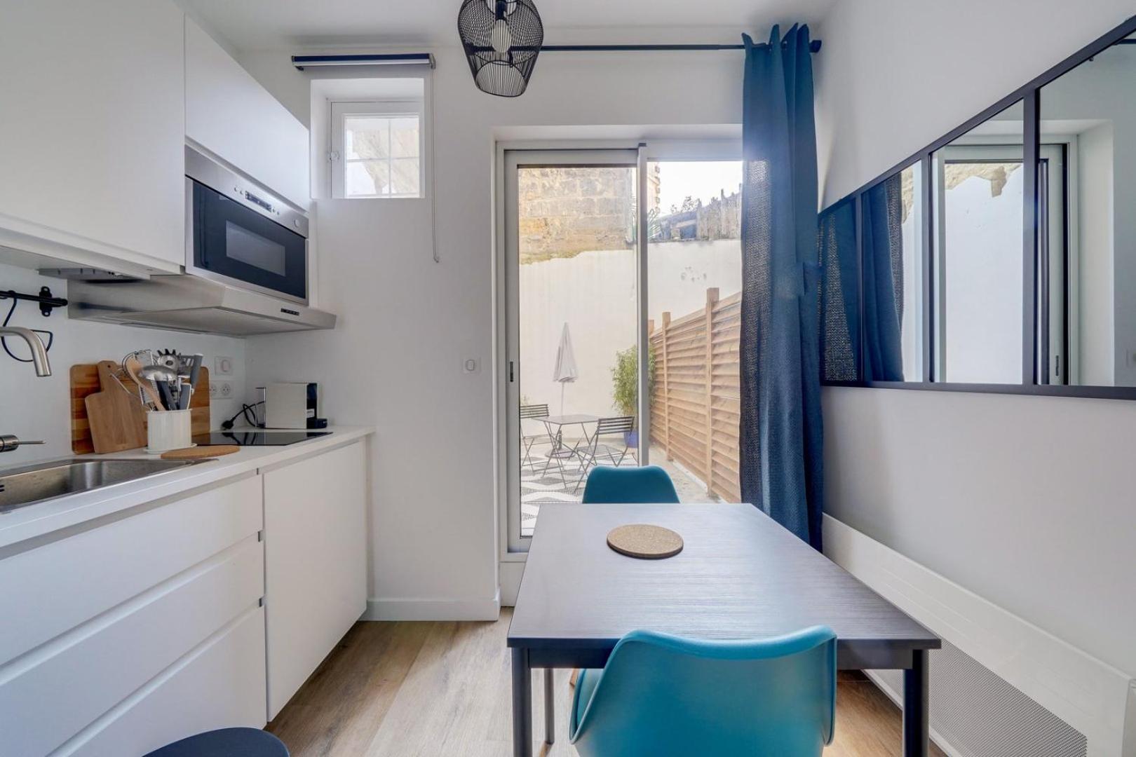 Lovely studio in Chartrons with terrace