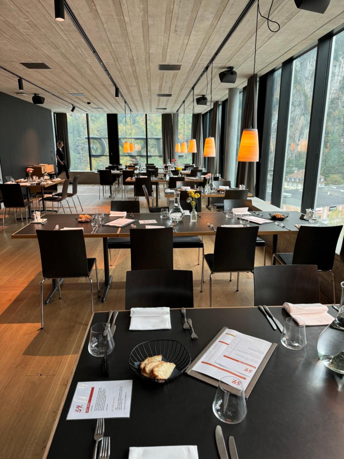 Restaurant/places to eat