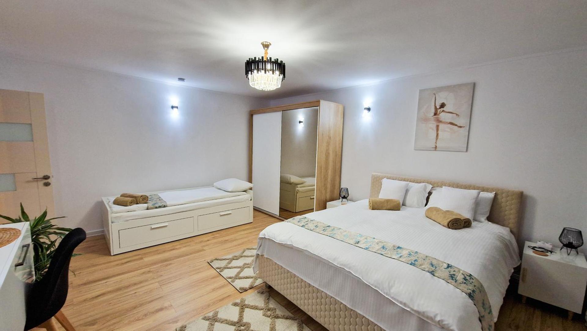 Central Modern View AP