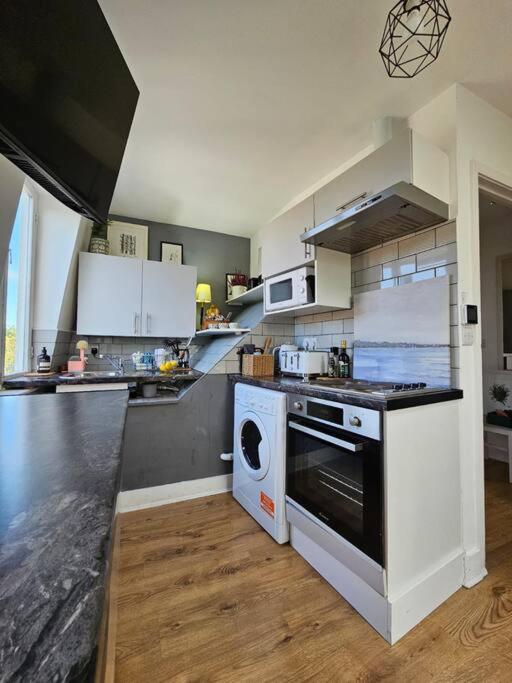 Cosy and quiet one bedroom Thames flat