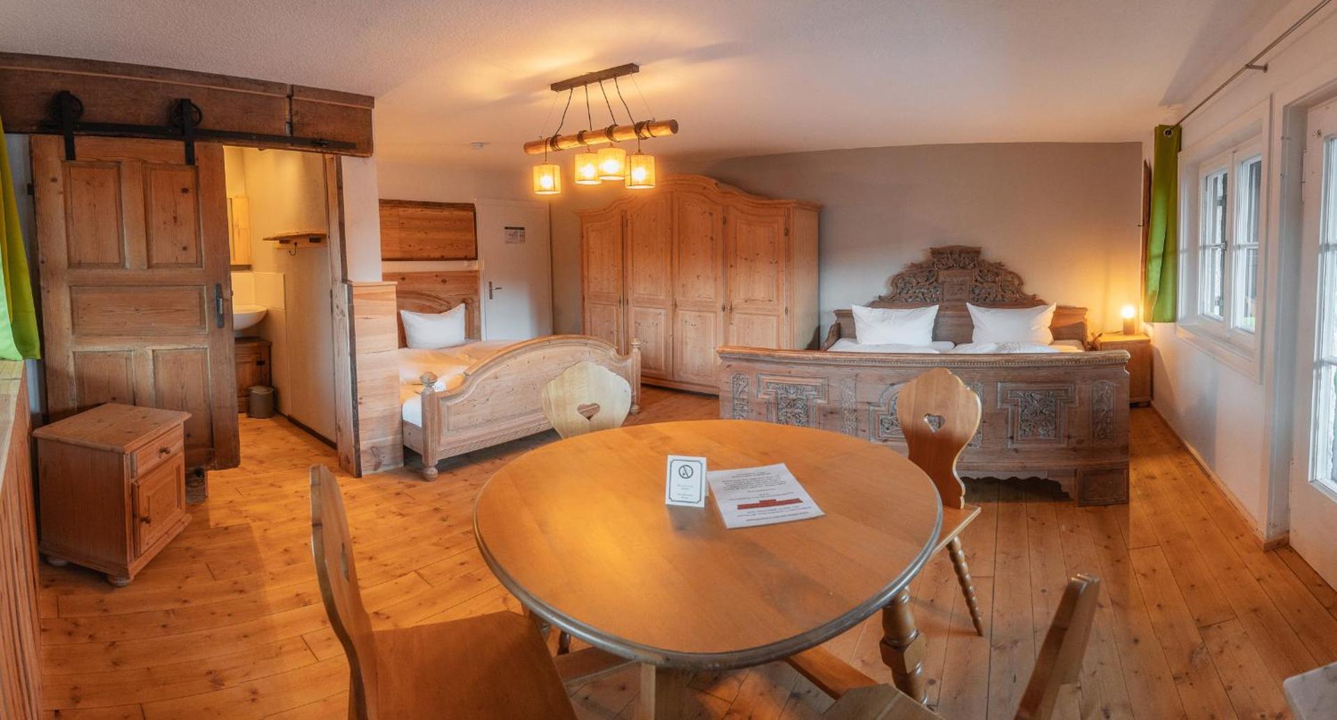 Photo of the whole room