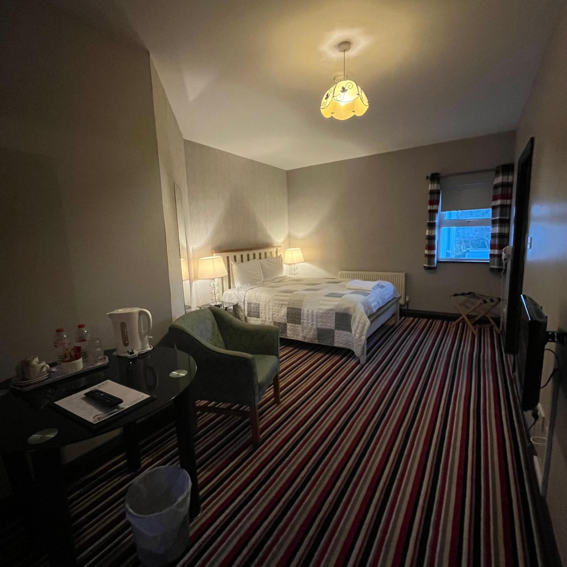 The Yeats County Inn Hotel