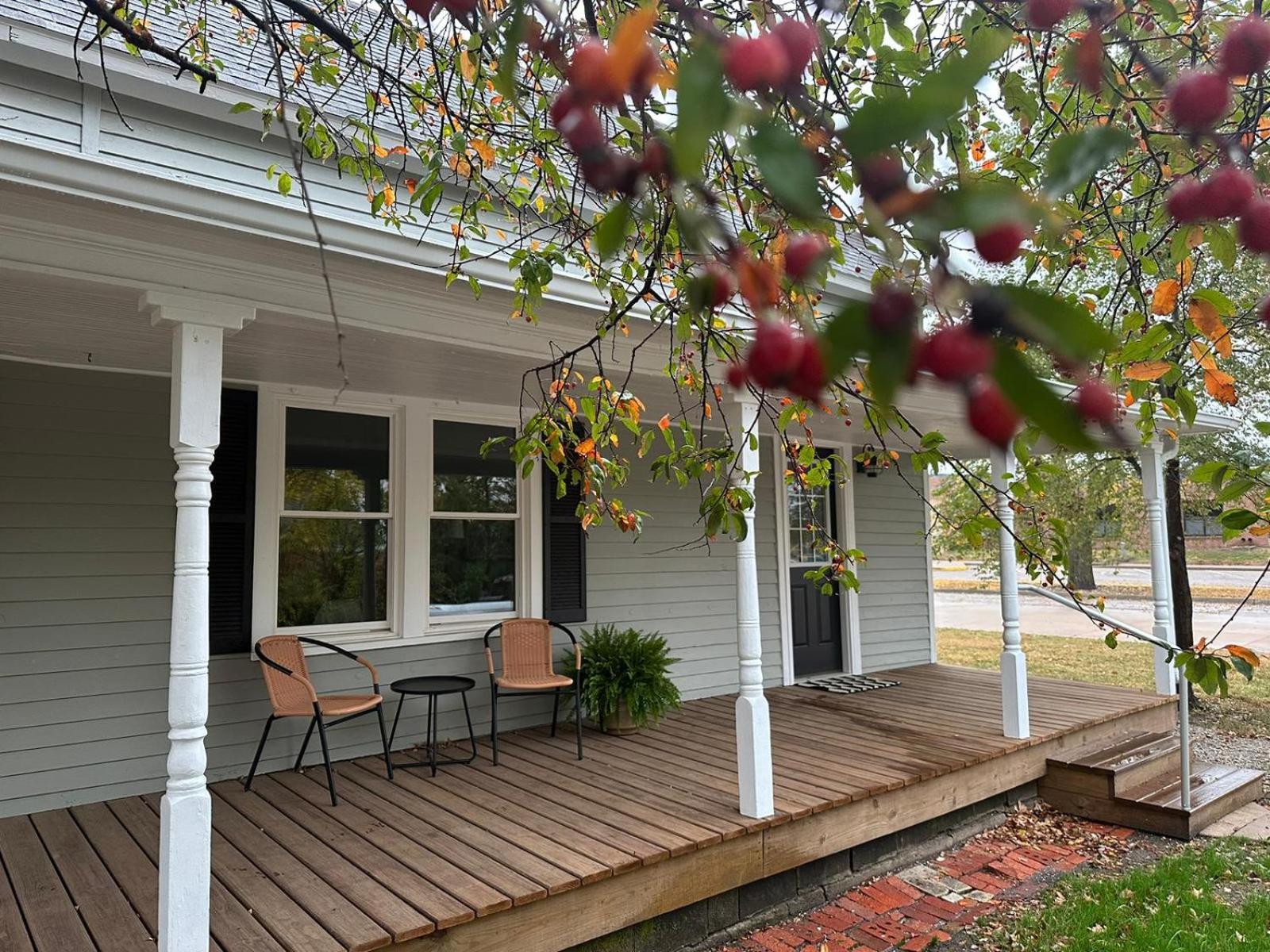Crabapple Cottage