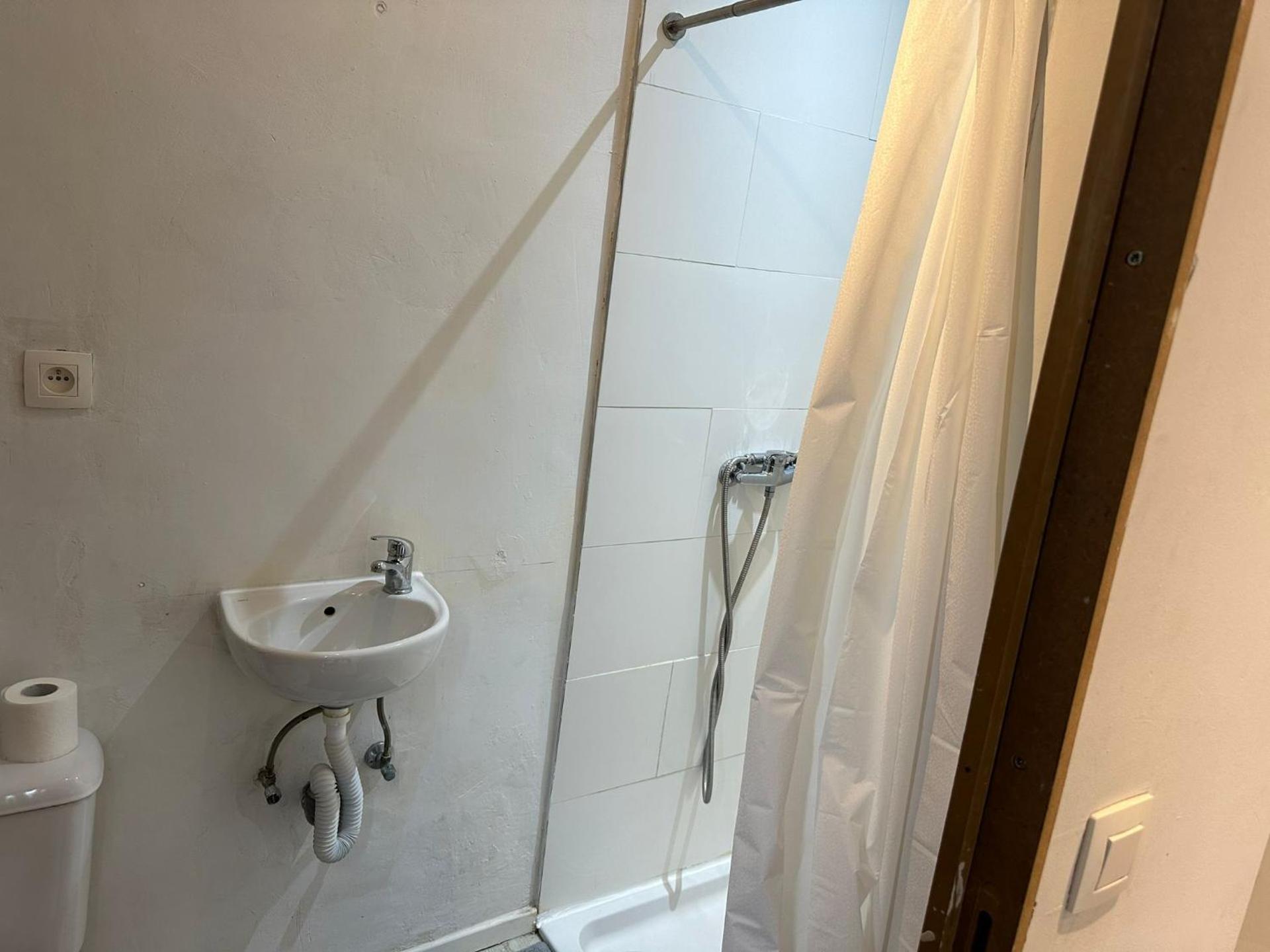 Immeuble au cœur de Bruxelles : Vivez l'Expérience Unique de la Rue Verbist