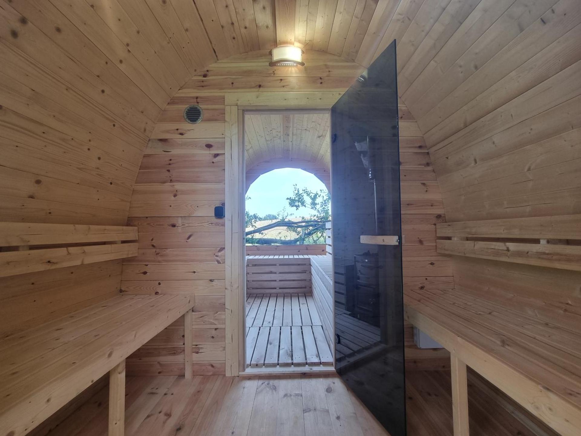 Loft Apartment mit großer Badewanne A