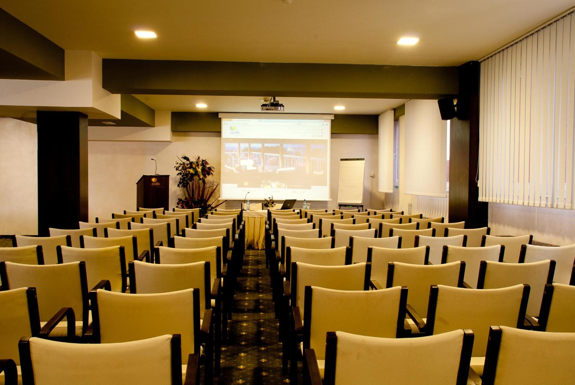 Meeting/conference room