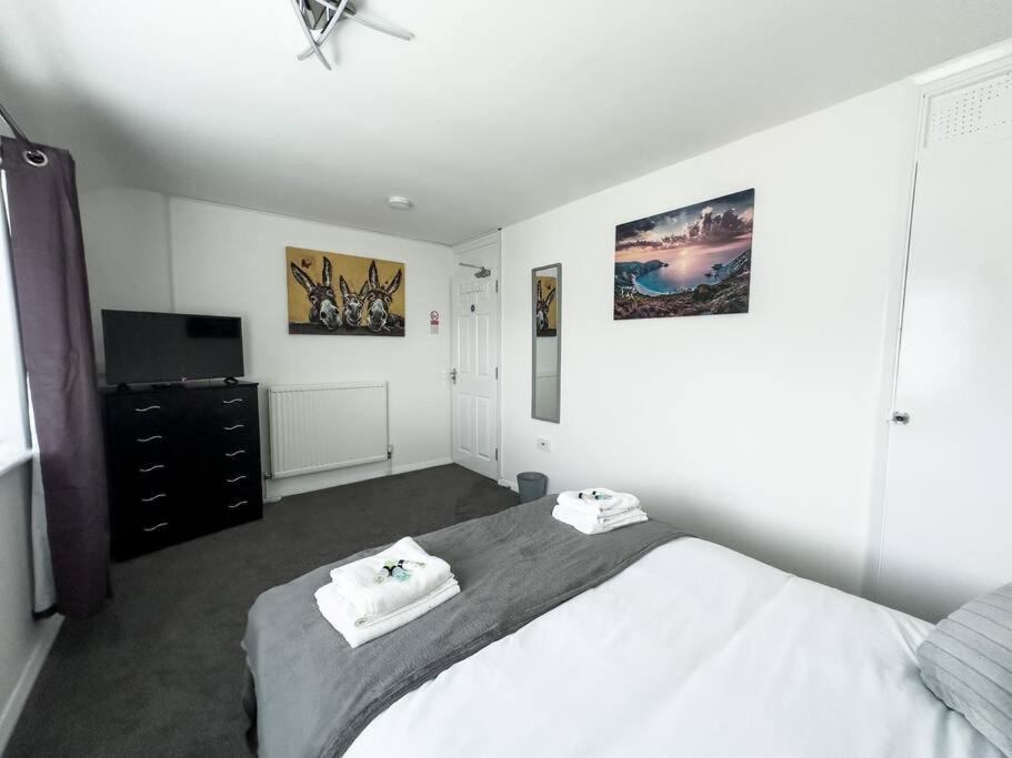 Immaculate 5 Bedroom House