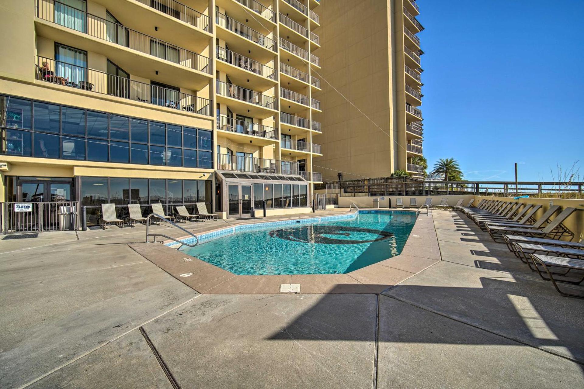 Orange Beach Condo with Ocean-View Balcony!