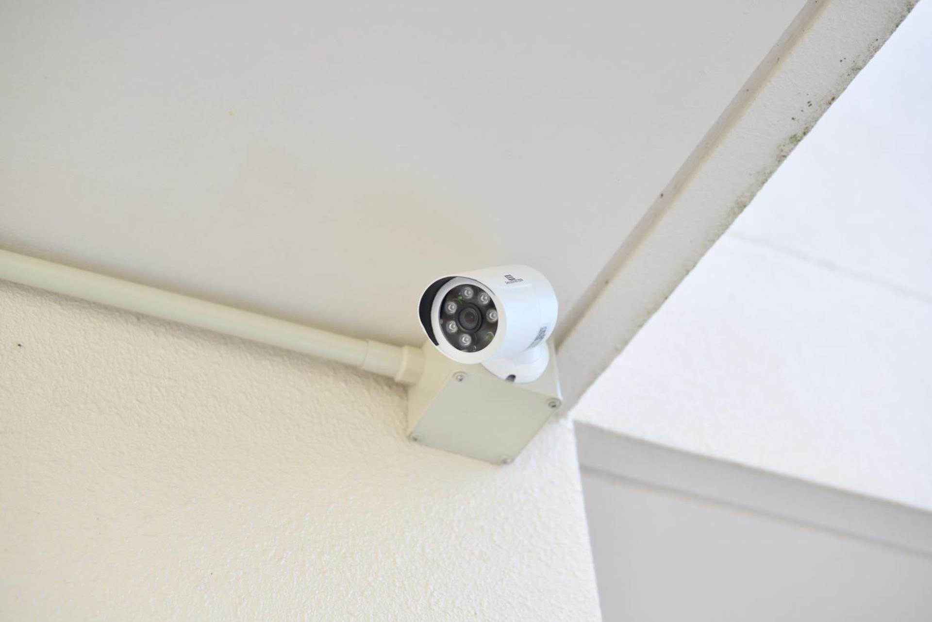 最大１２人宿泊可能 ご友人家族と一緒にステイタイム 広々リビングでホームパーティー