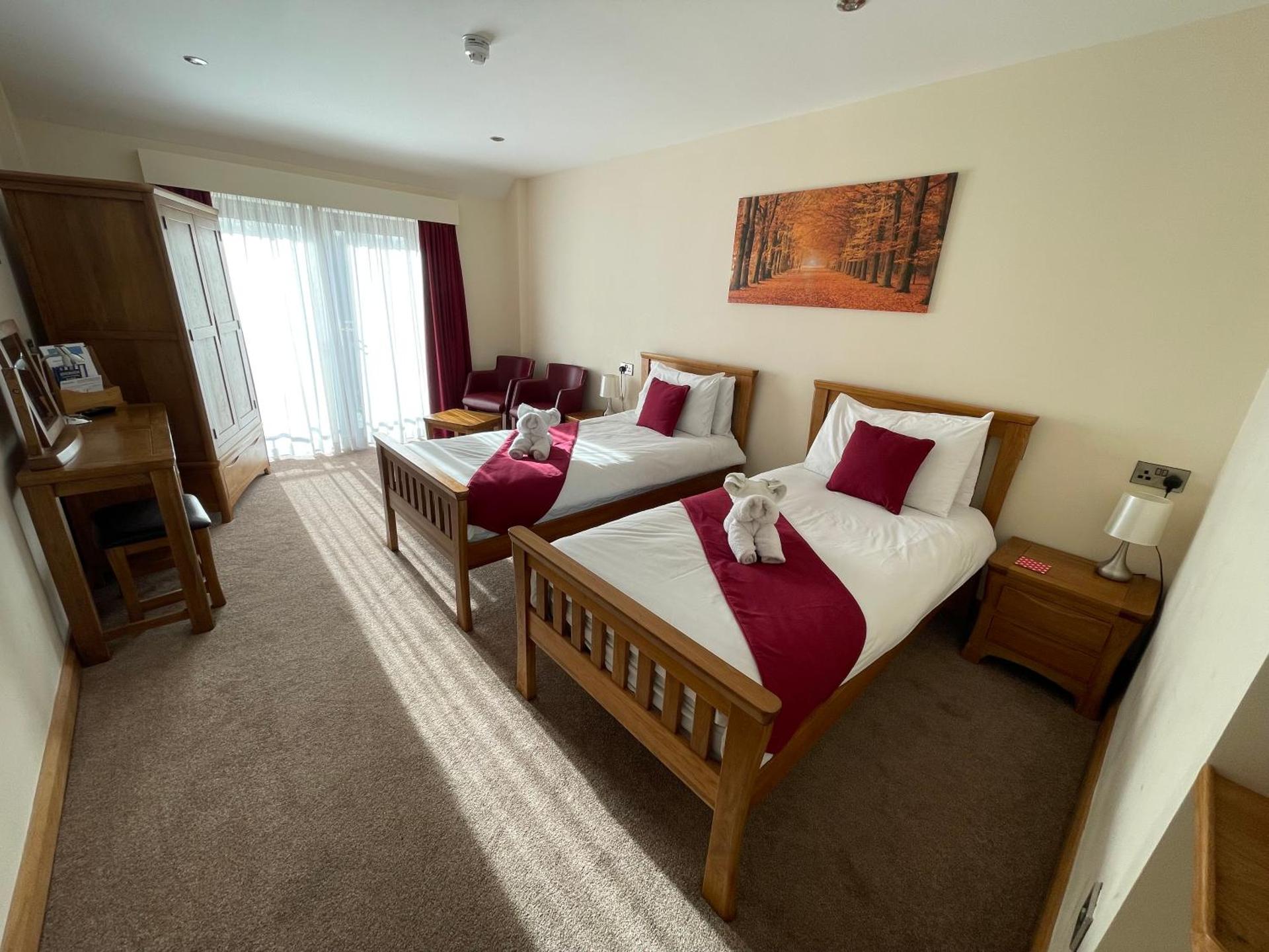 Riverside Park & Country Club