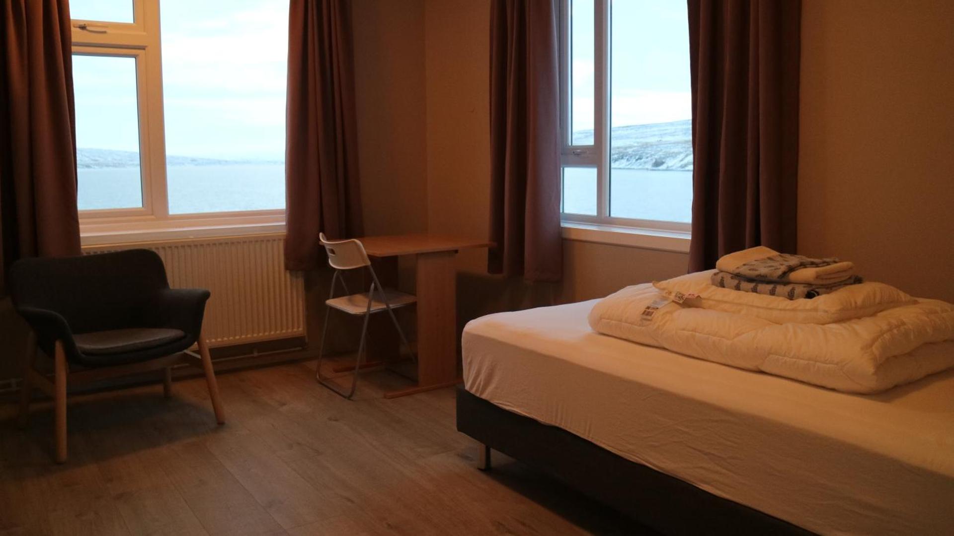 Quadruple Room with Shared Bathroom