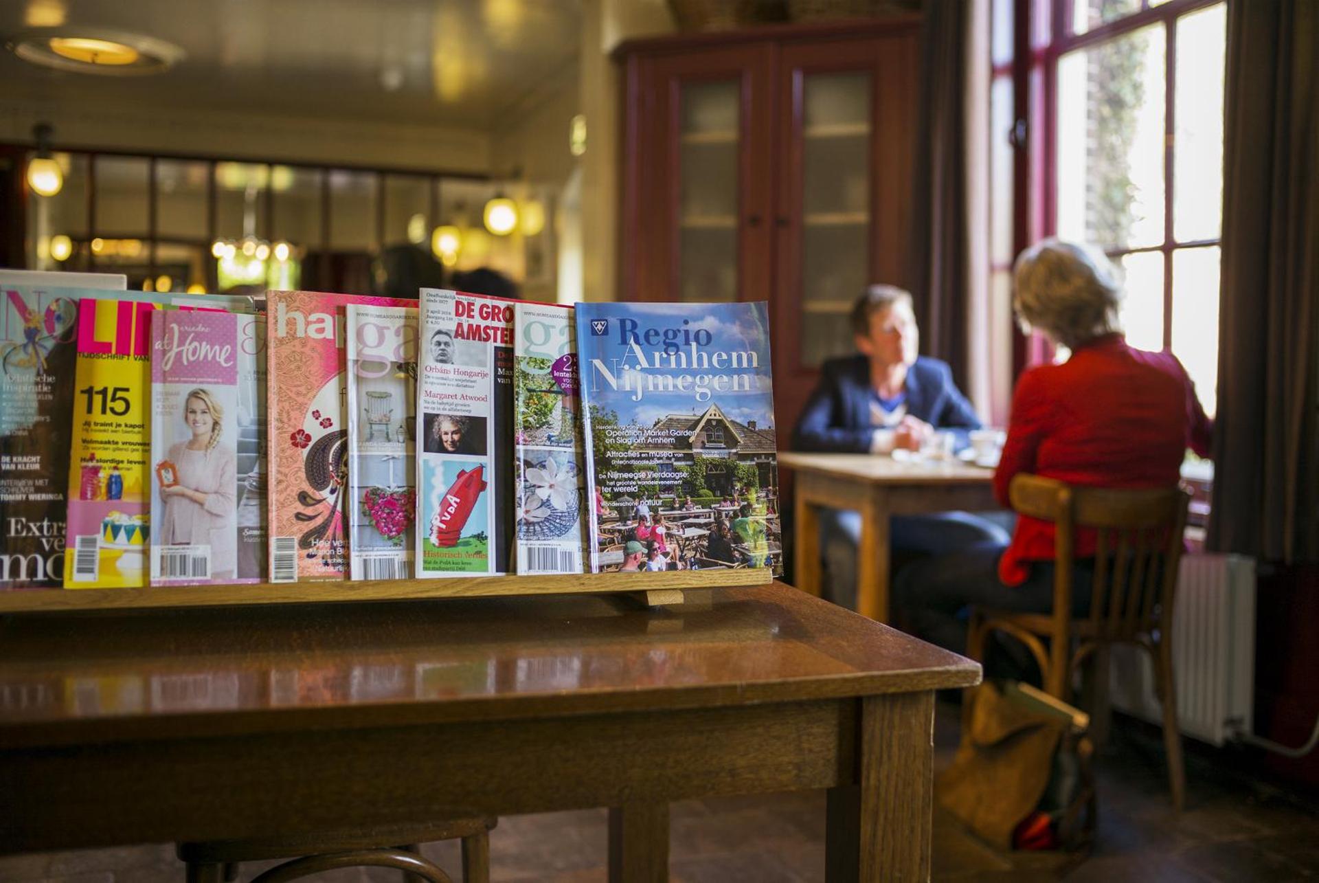 Communal lounge/ TV room