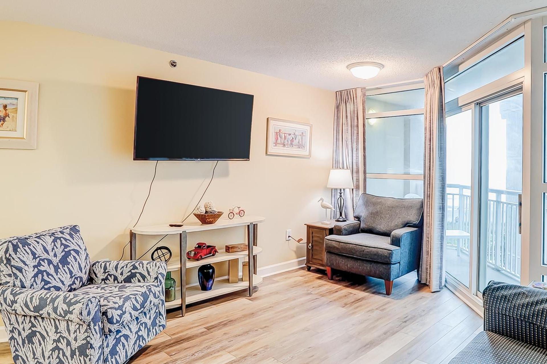 King Apartment with Ocean View