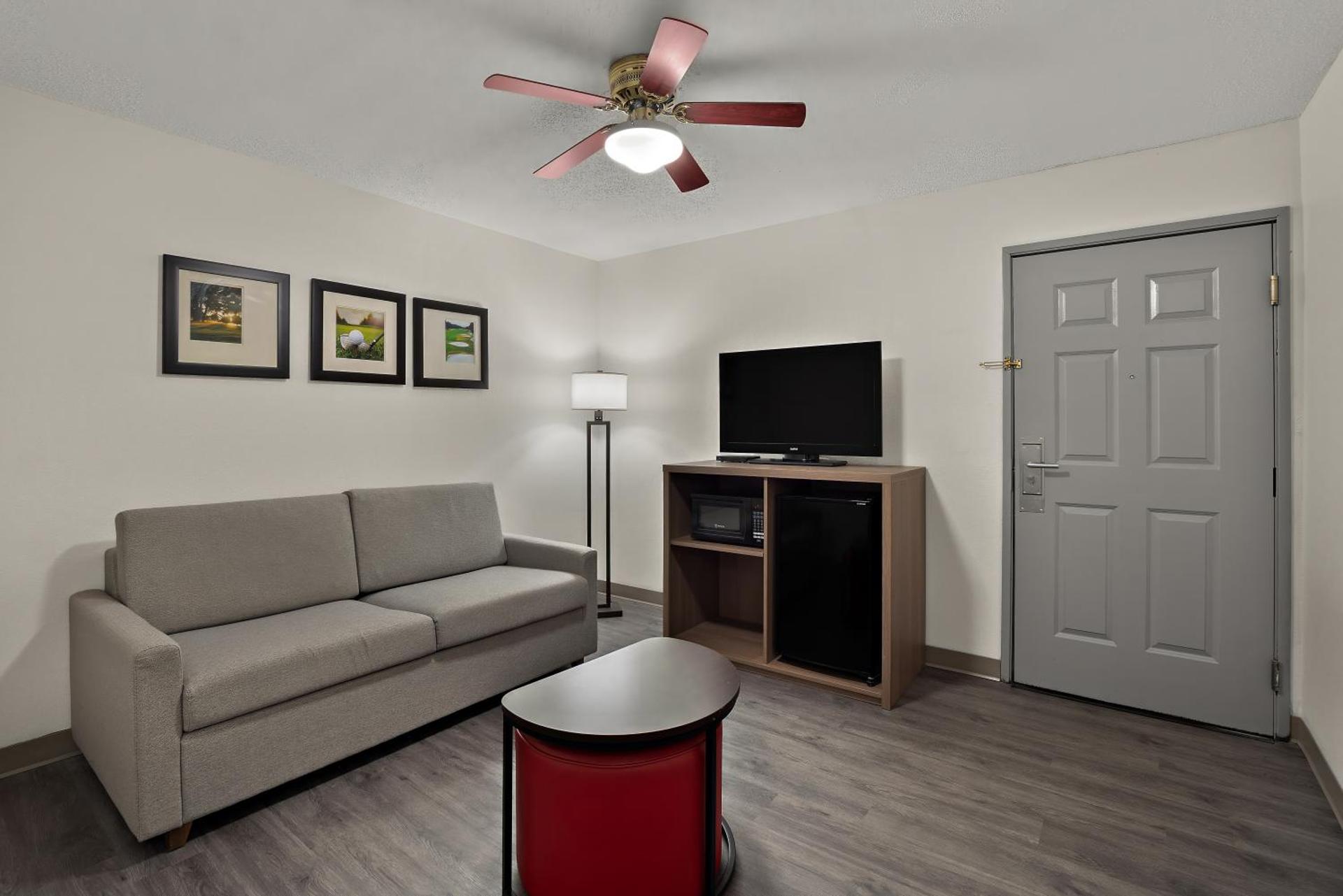 Comfort Inn & Suites Santee I-95