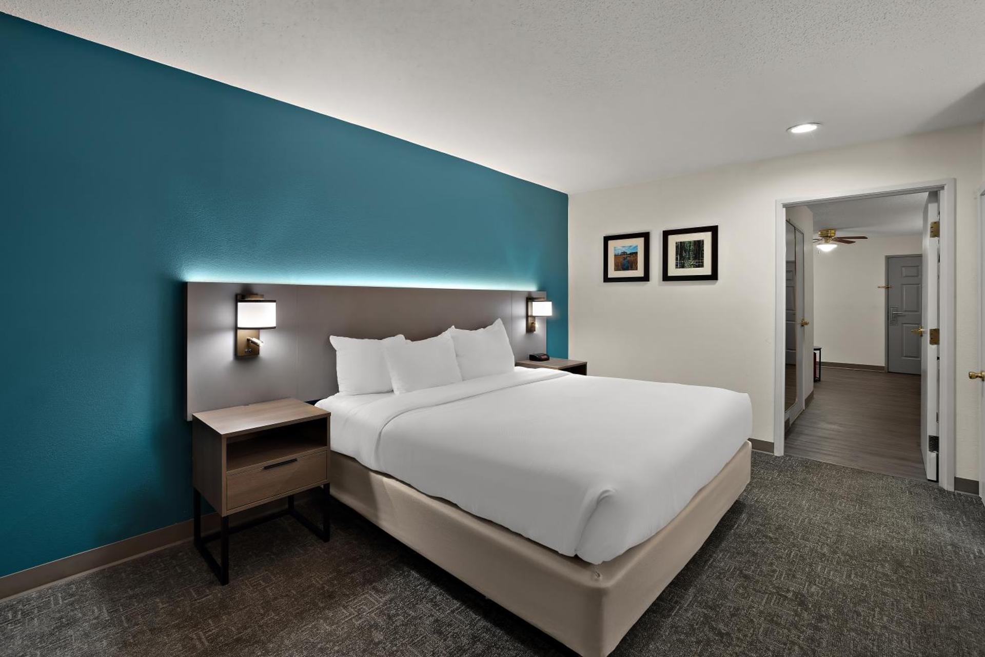 Comfort Inn & Suites Santee I-95