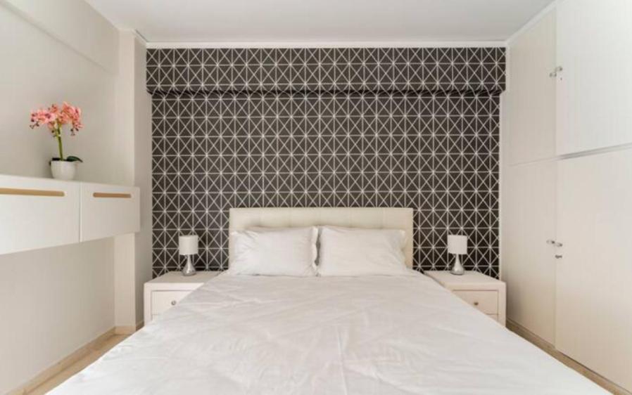 Seaside Beauty 5 min Vouliagmeni Beach