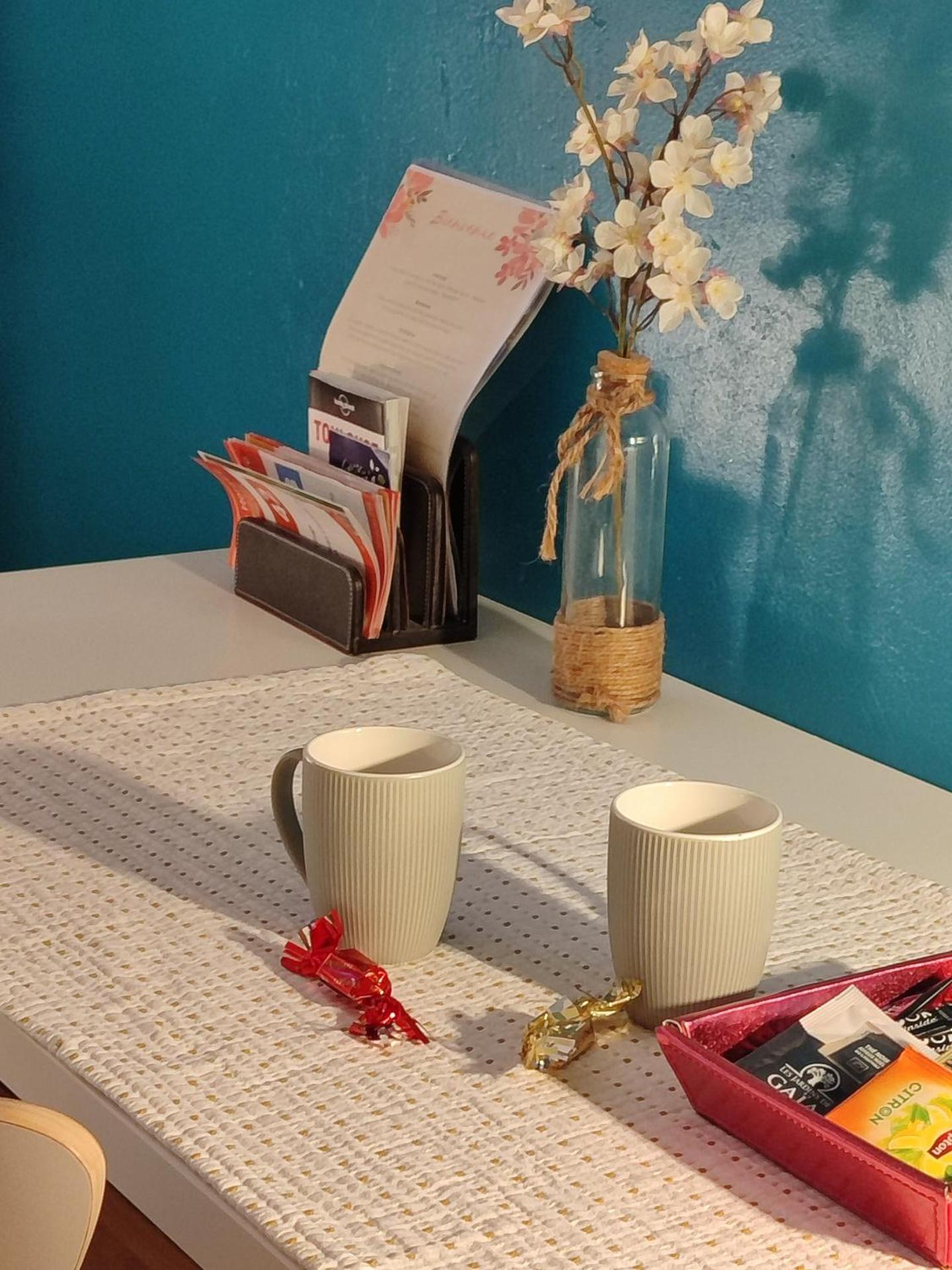 Chambre ou Studio dans Maison avec piscine