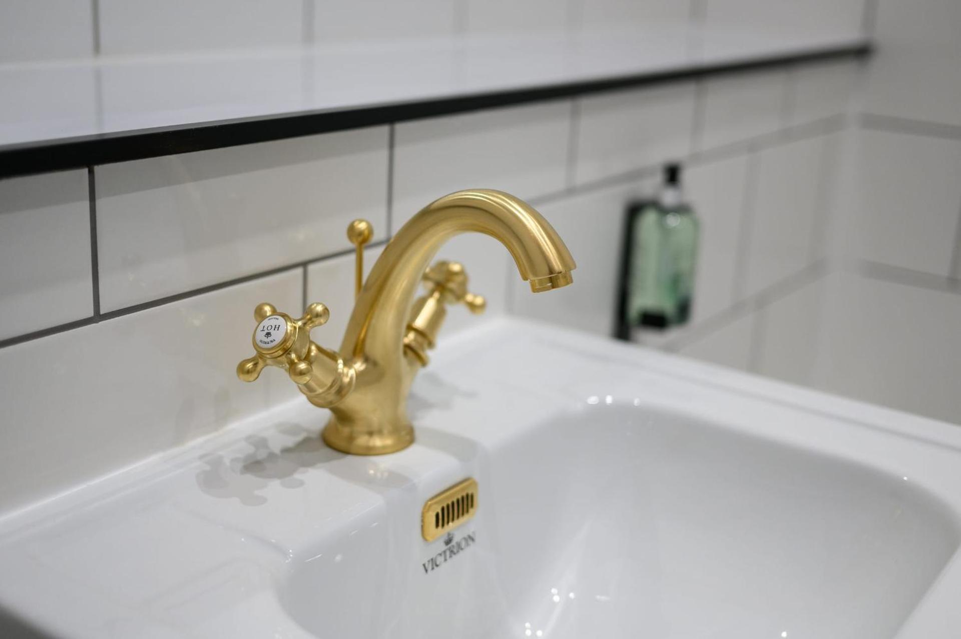 Queen Charlotte Guesthouse