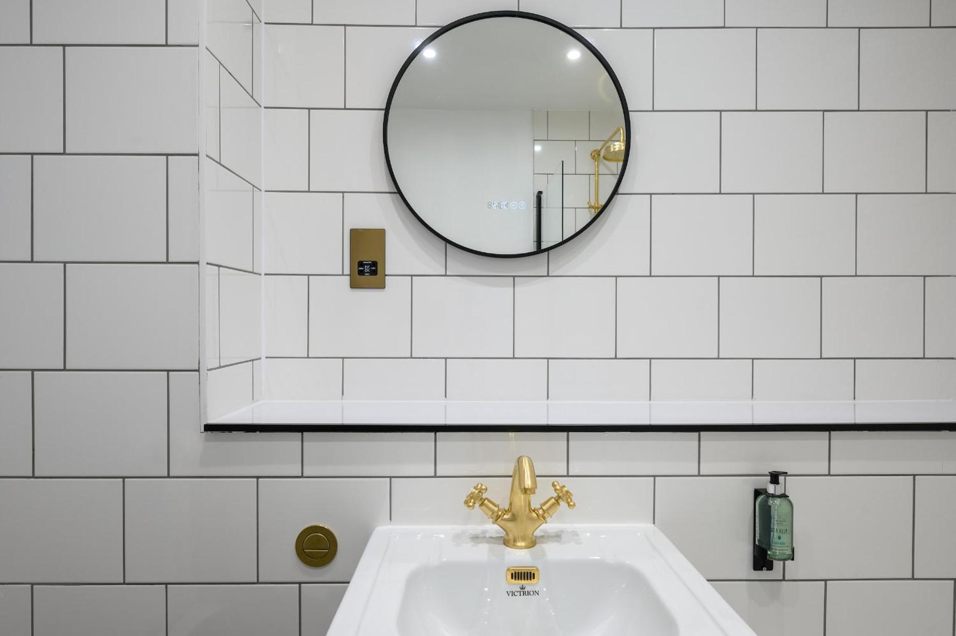 Queen Charlotte Guesthouse