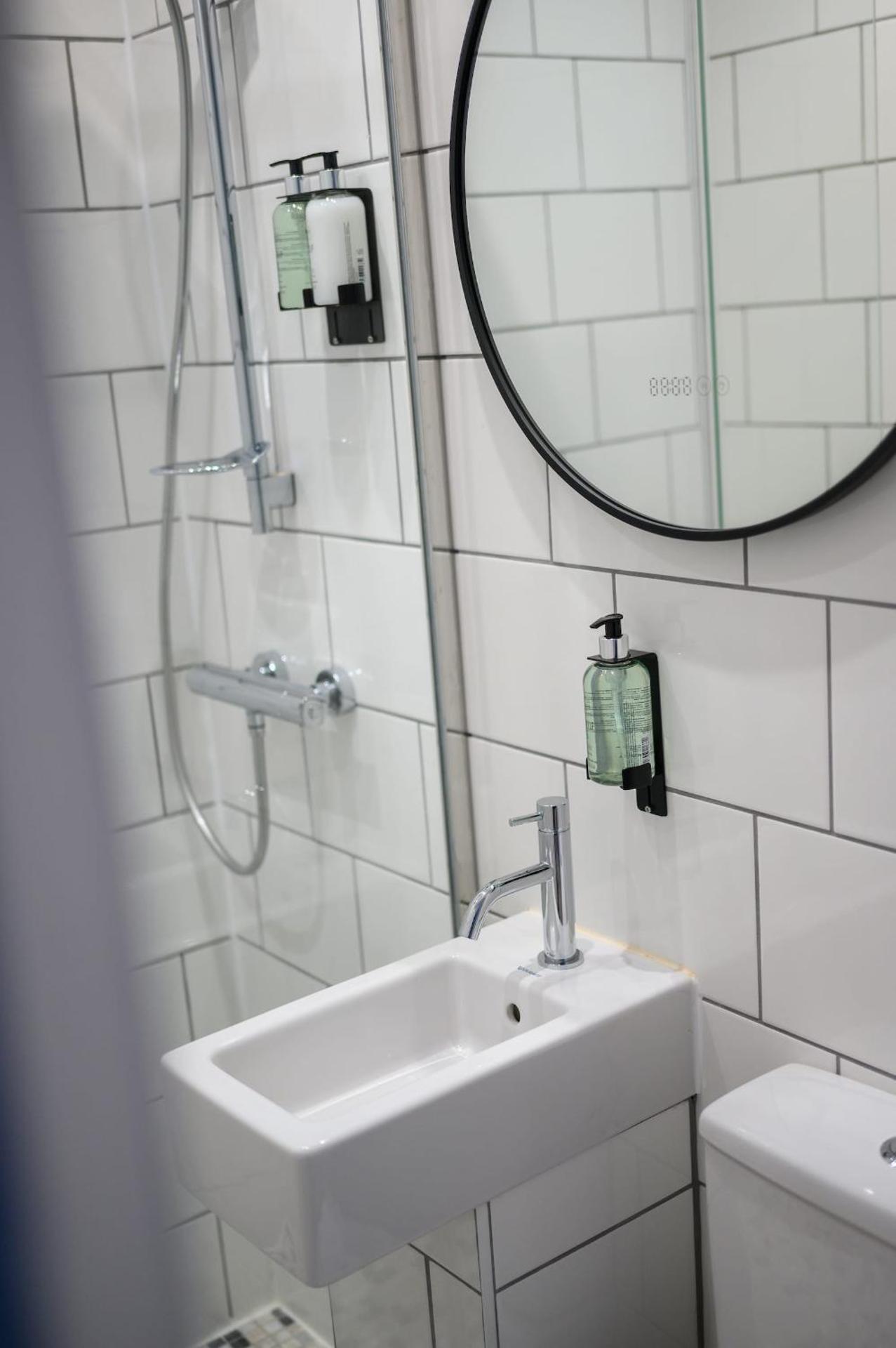 Queen Charlotte Guesthouse