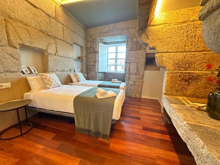 Casa del Tratado 1 by YBH