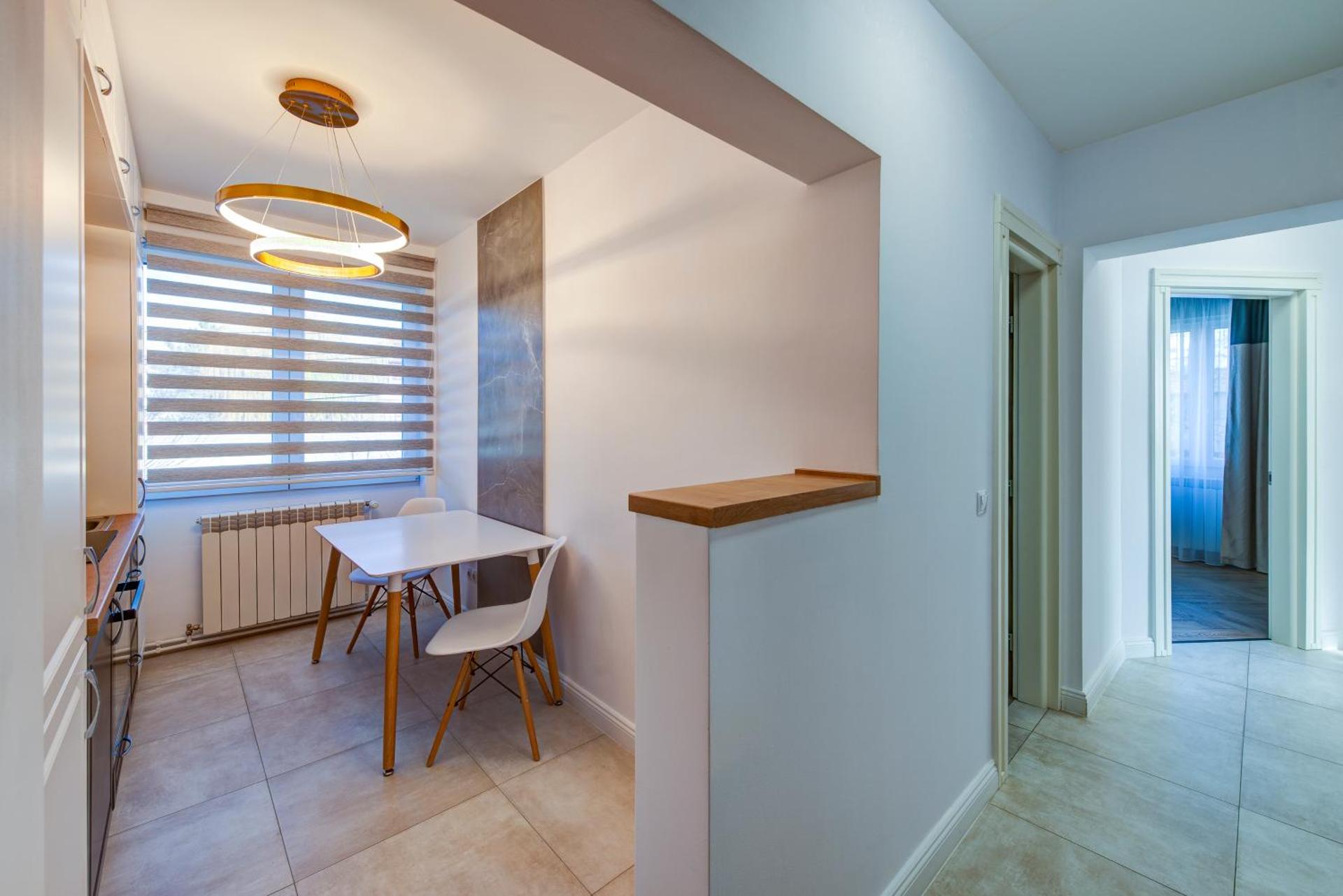 Montana Popa ApartHotel