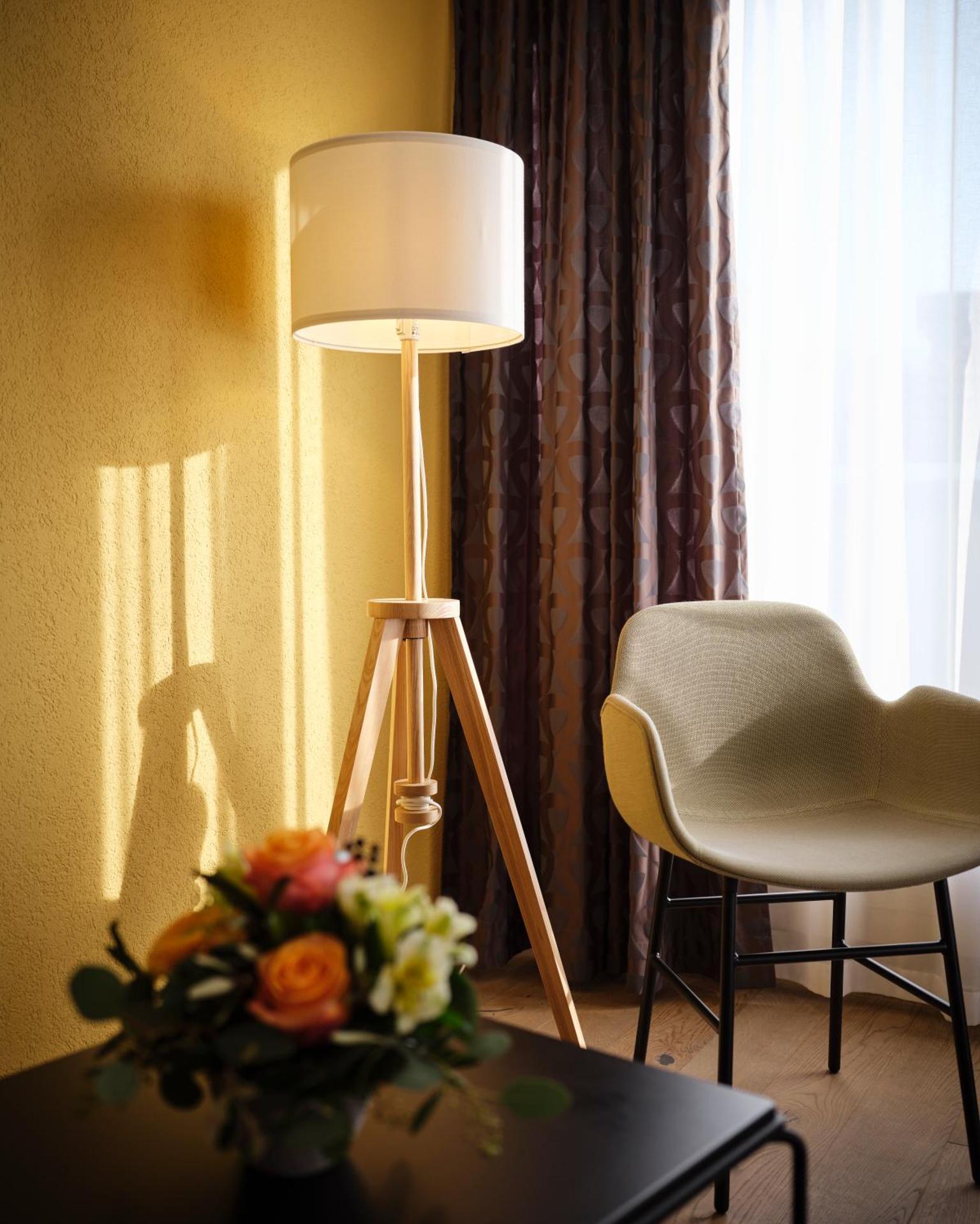 Photo of the whole room