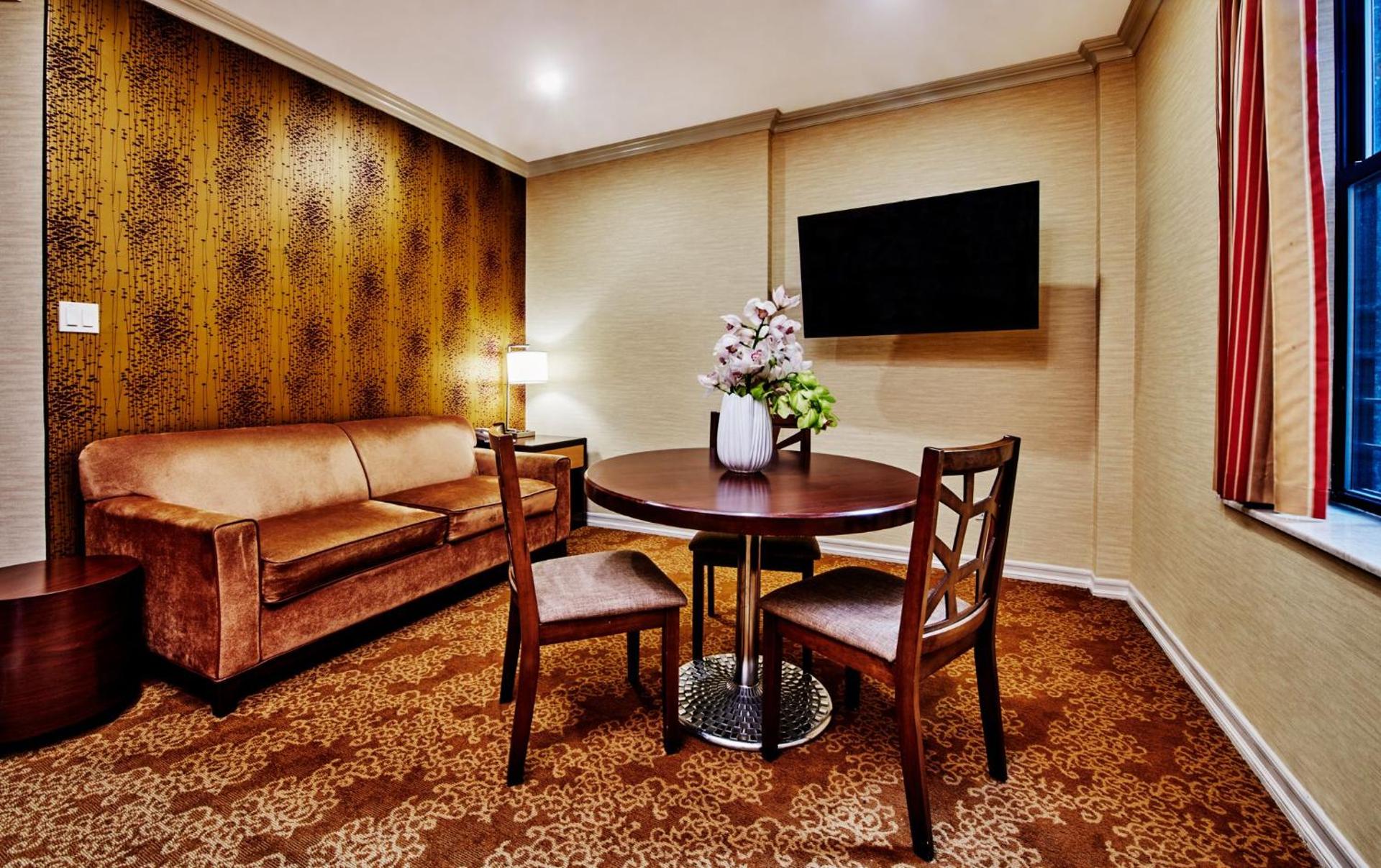 Radio City Apartments