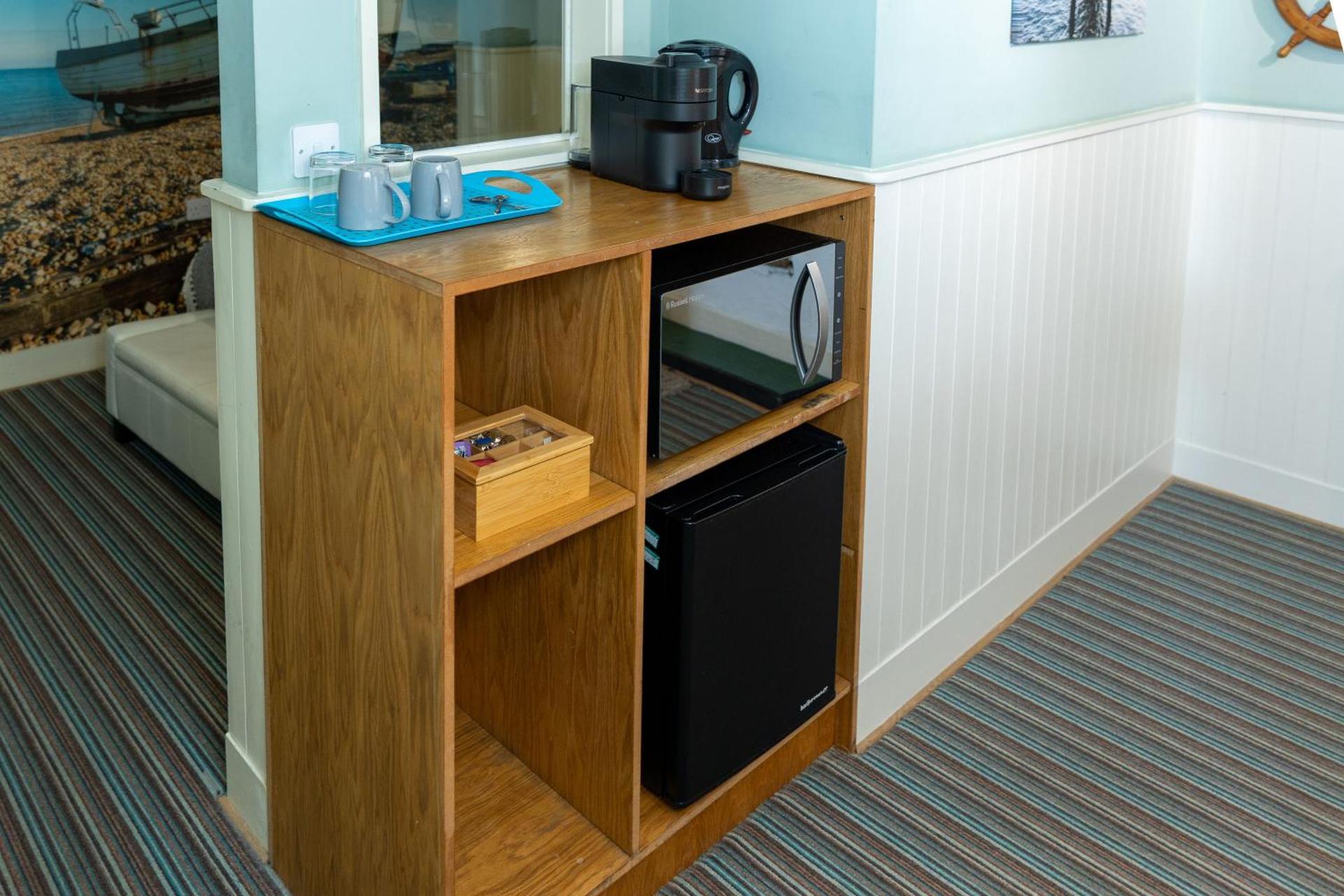 Coffee/tea facilities