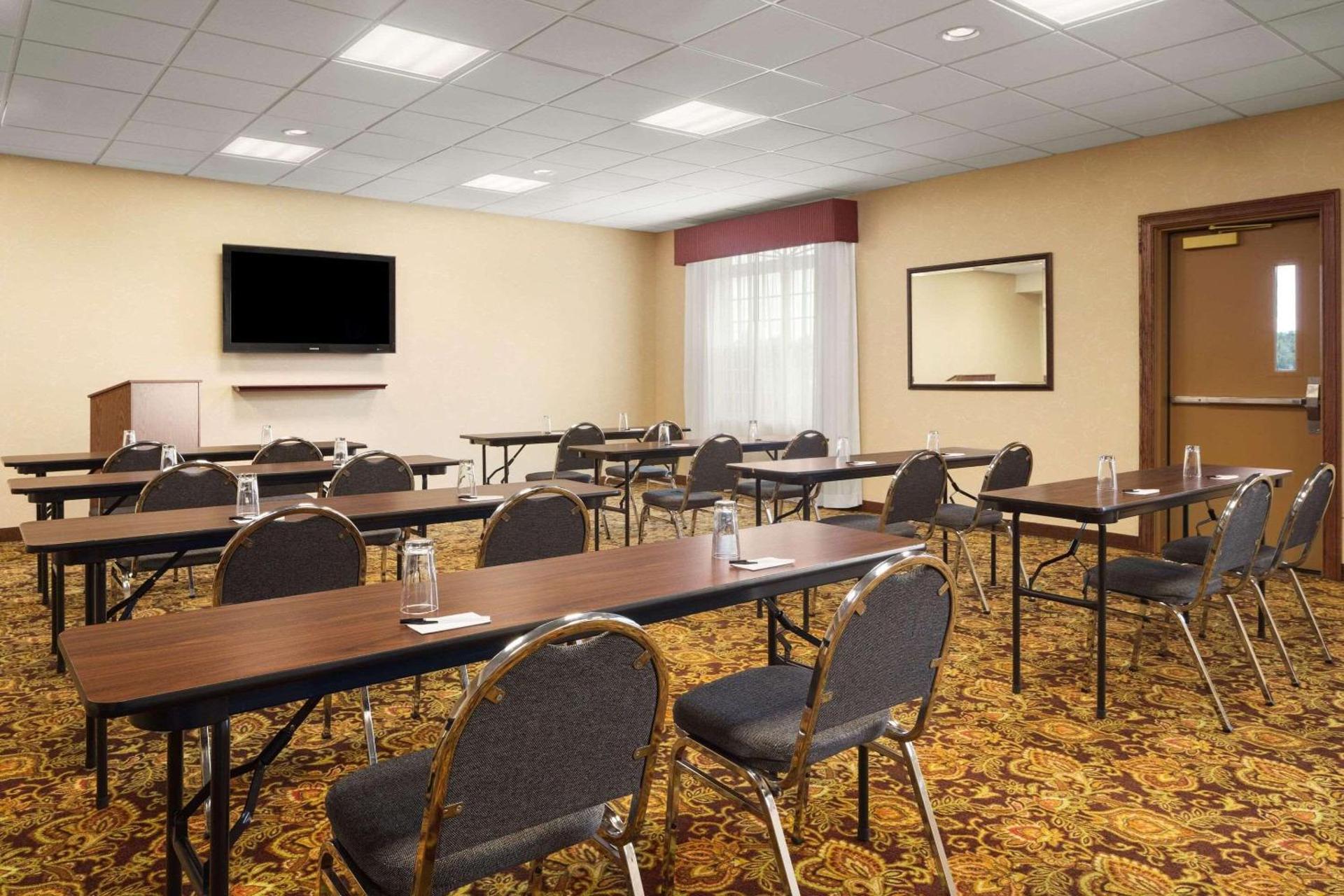 Meeting/conference room
