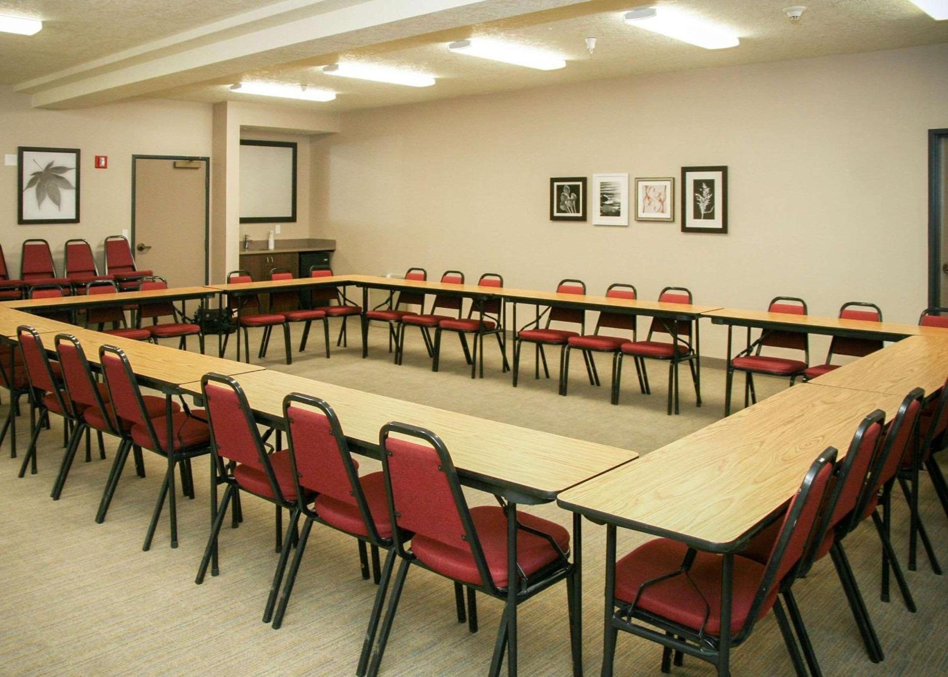 Meeting/conference room