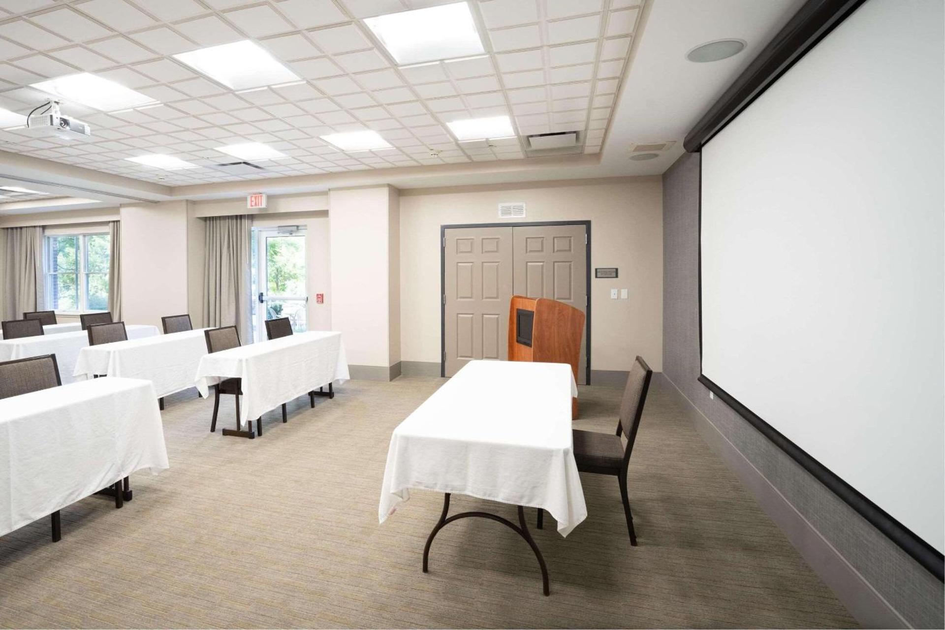Meeting/conference room