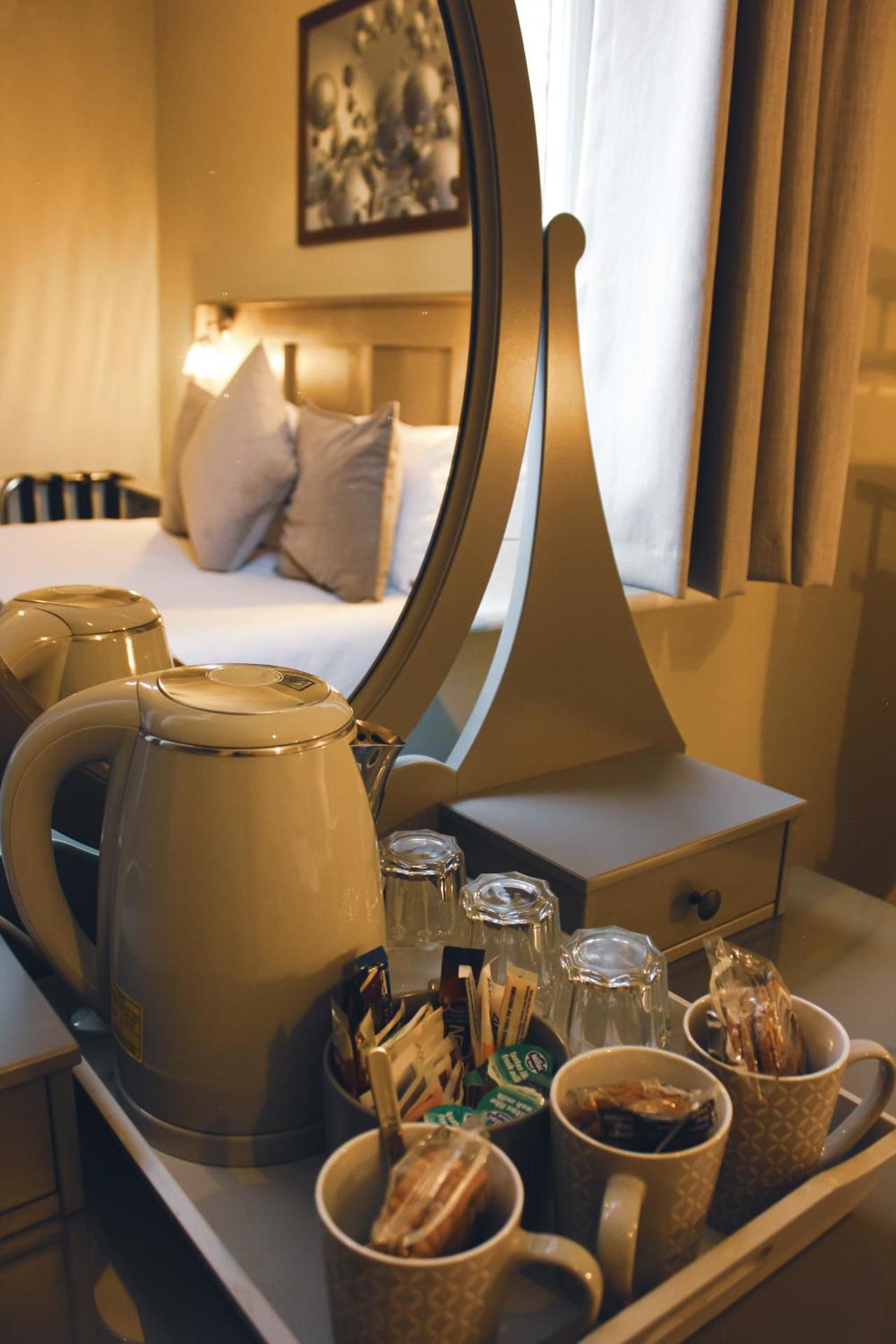 Coffee/tea facilities