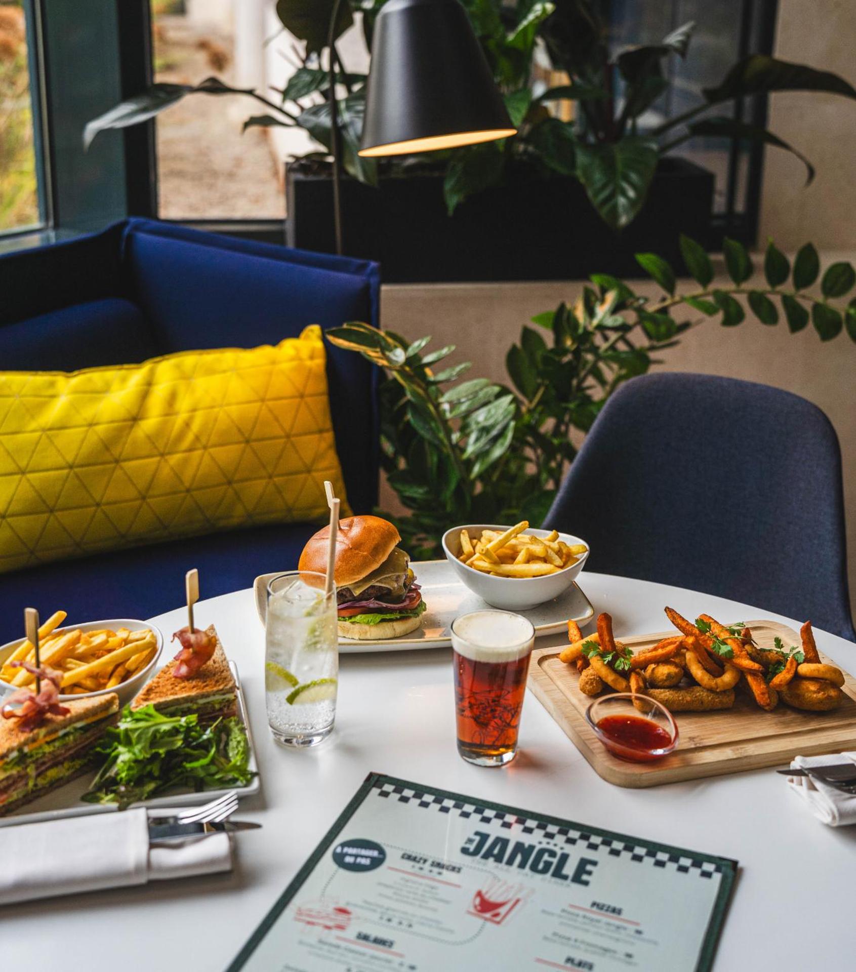 Restaurant/places to eat