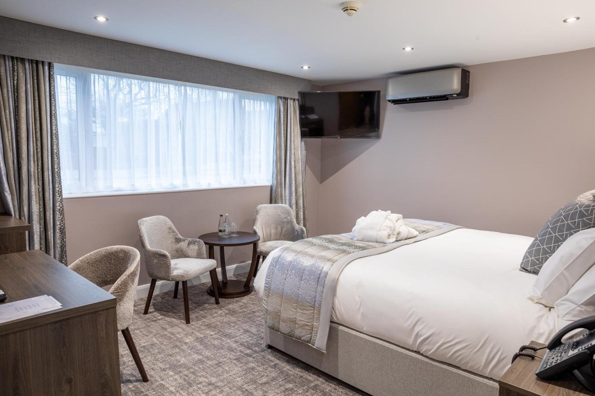 Superior King Room - Non-Smoking