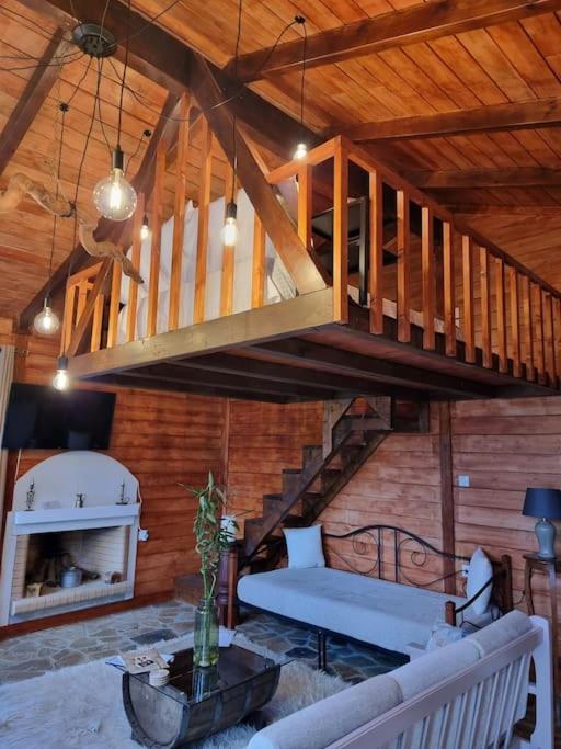 Ξύλινο Chalet Κτήμα Παππά