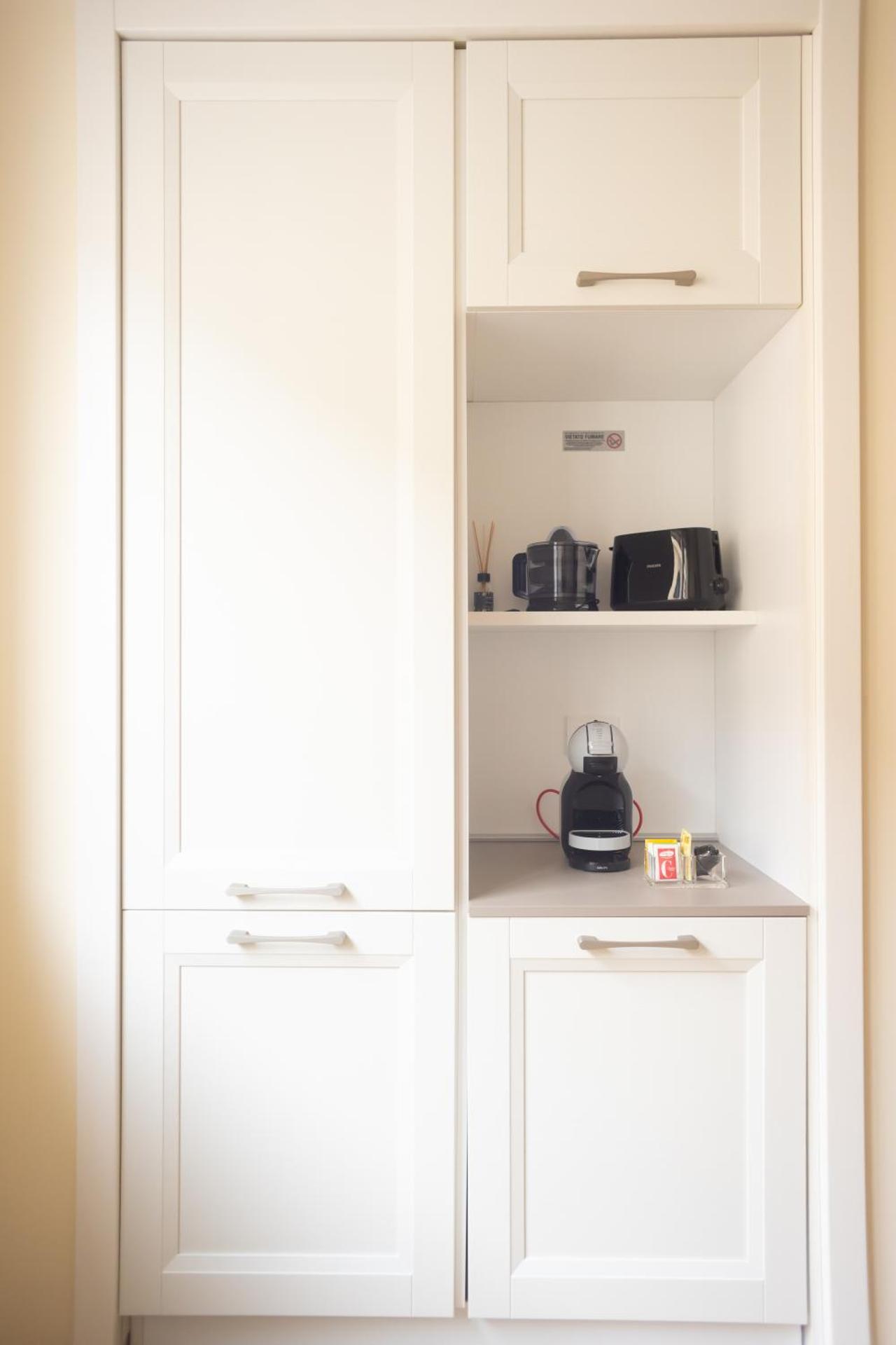 Coffee/tea facilities