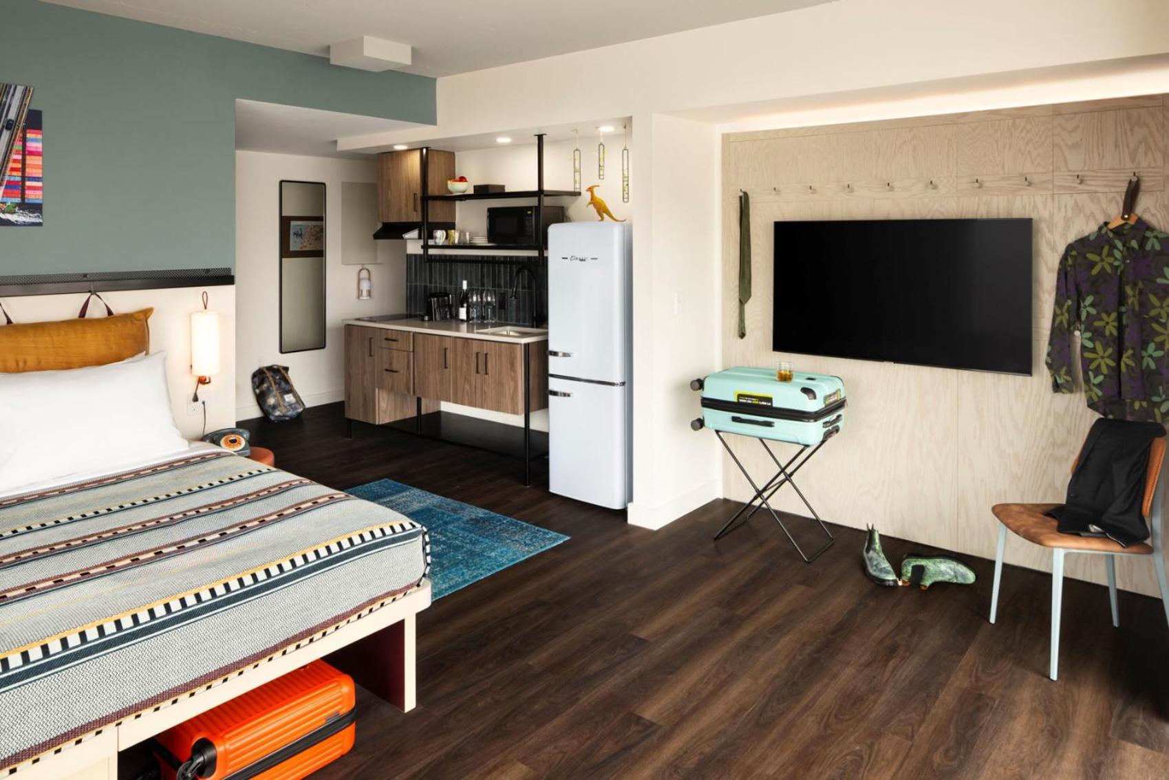 Moxy Halifax Downtown