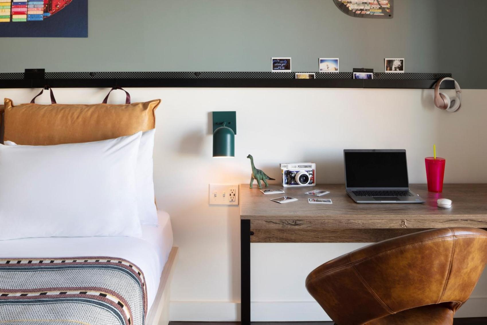 Moxy Halifax Downtown