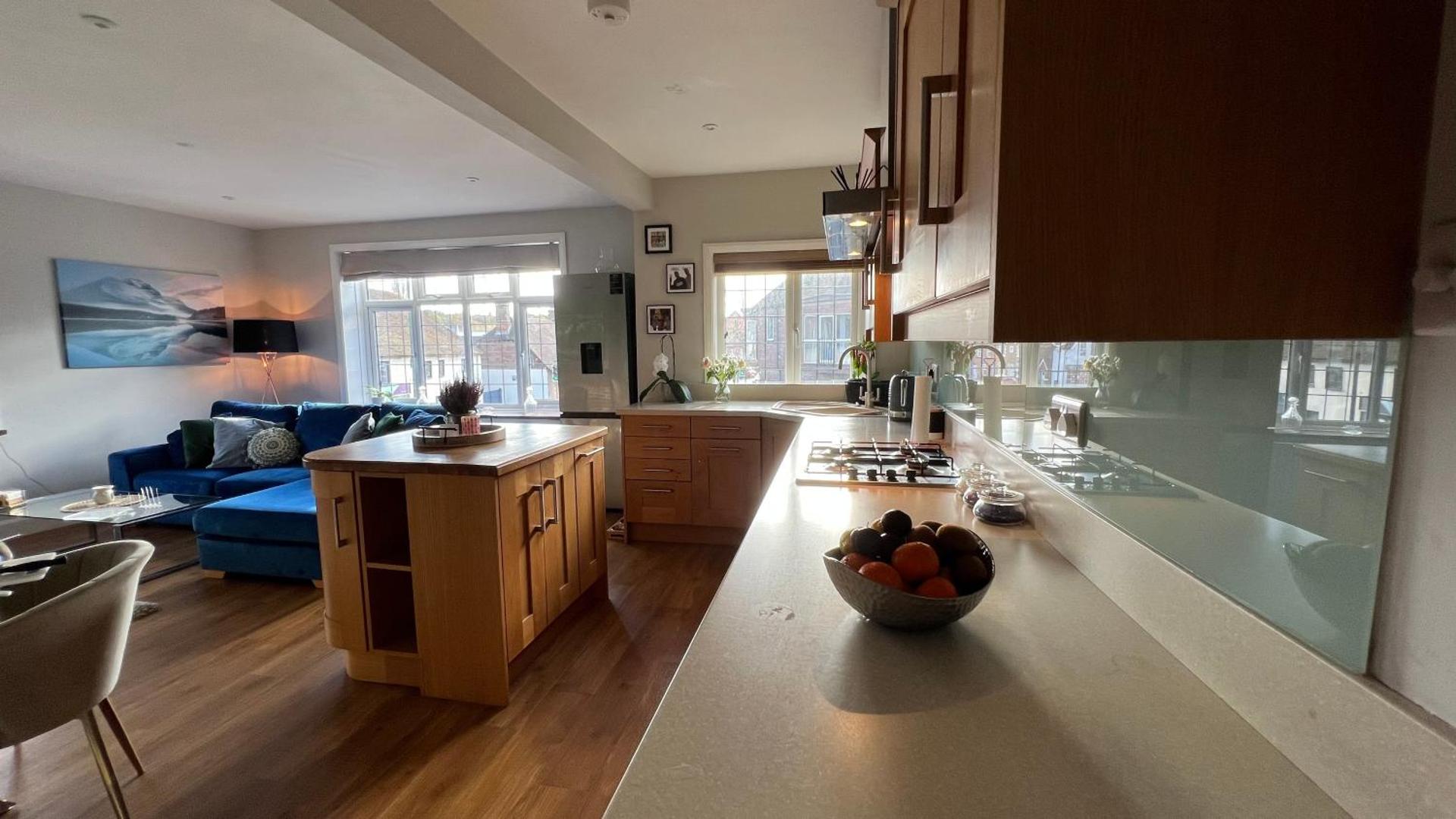 Kitchen or kitchenette