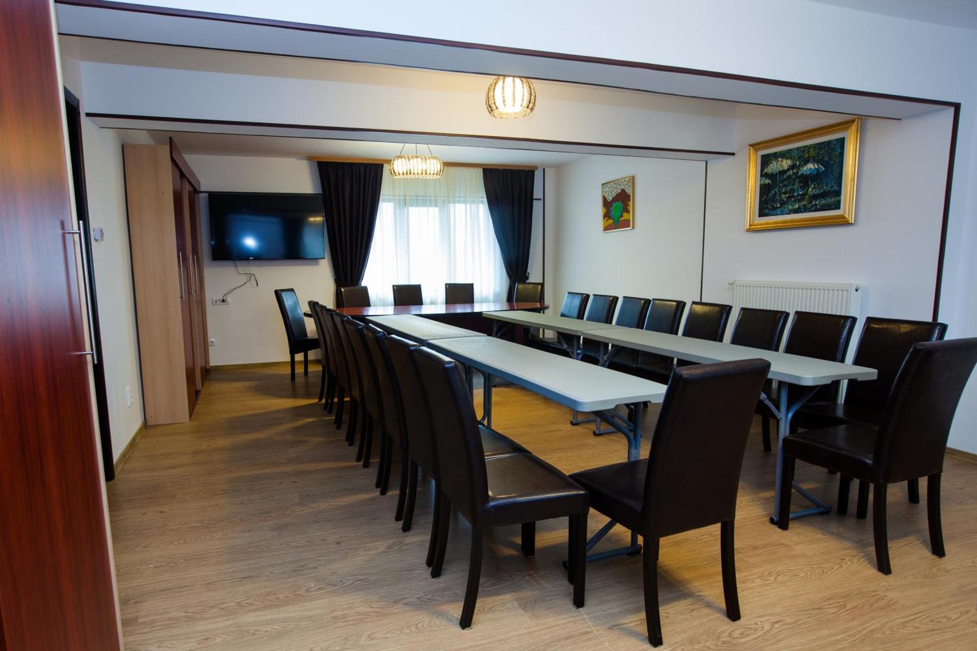 Meeting/conference room