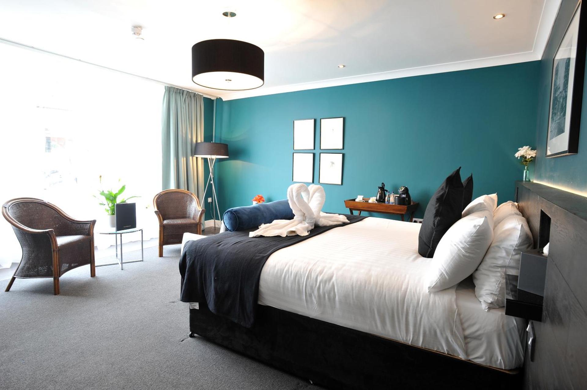 Photo of the whole room