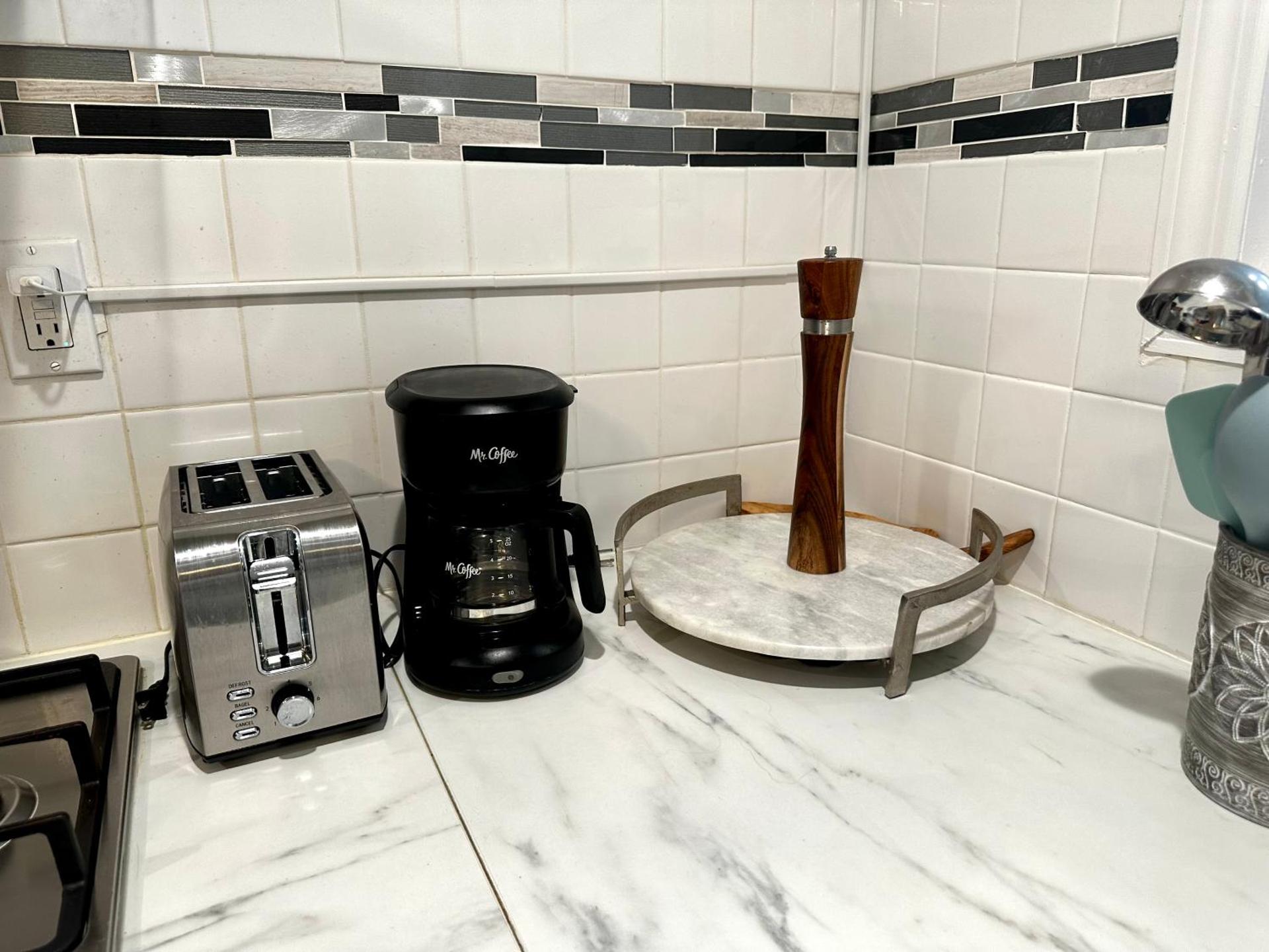 Coffee/tea facilities