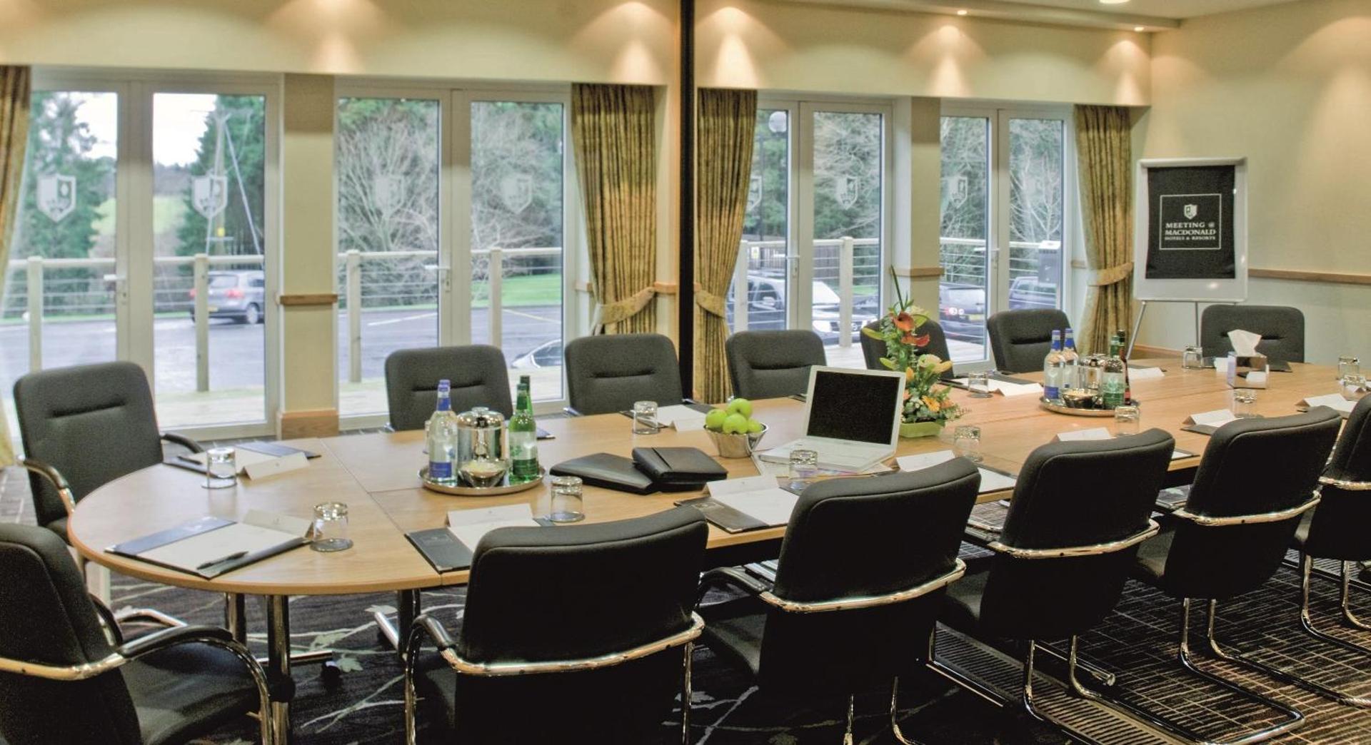 Meeting/conference room