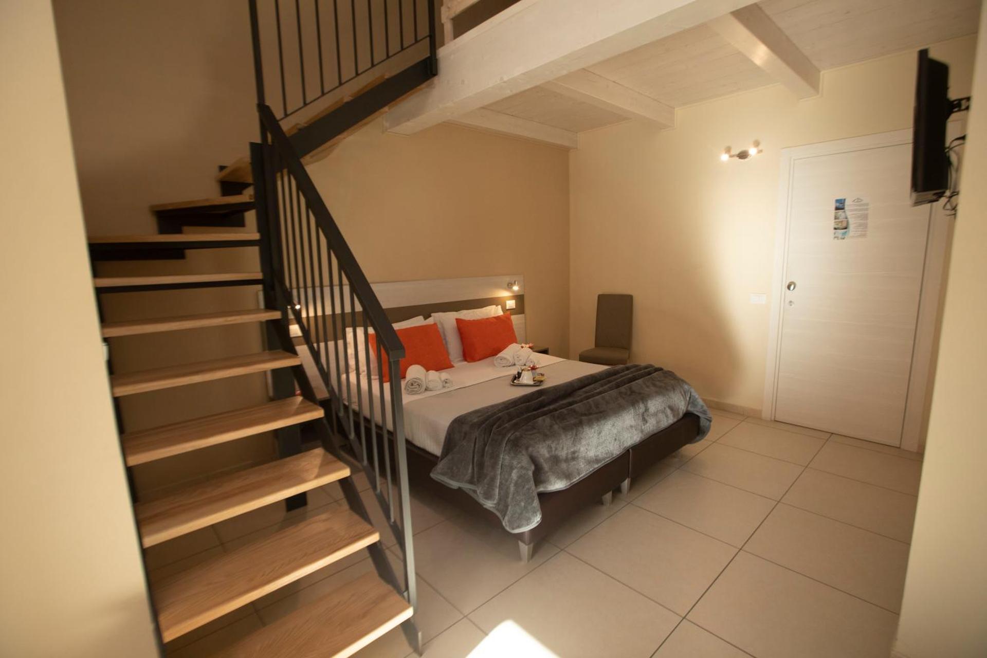 La Perla Amantea - Rooms & Apartaments